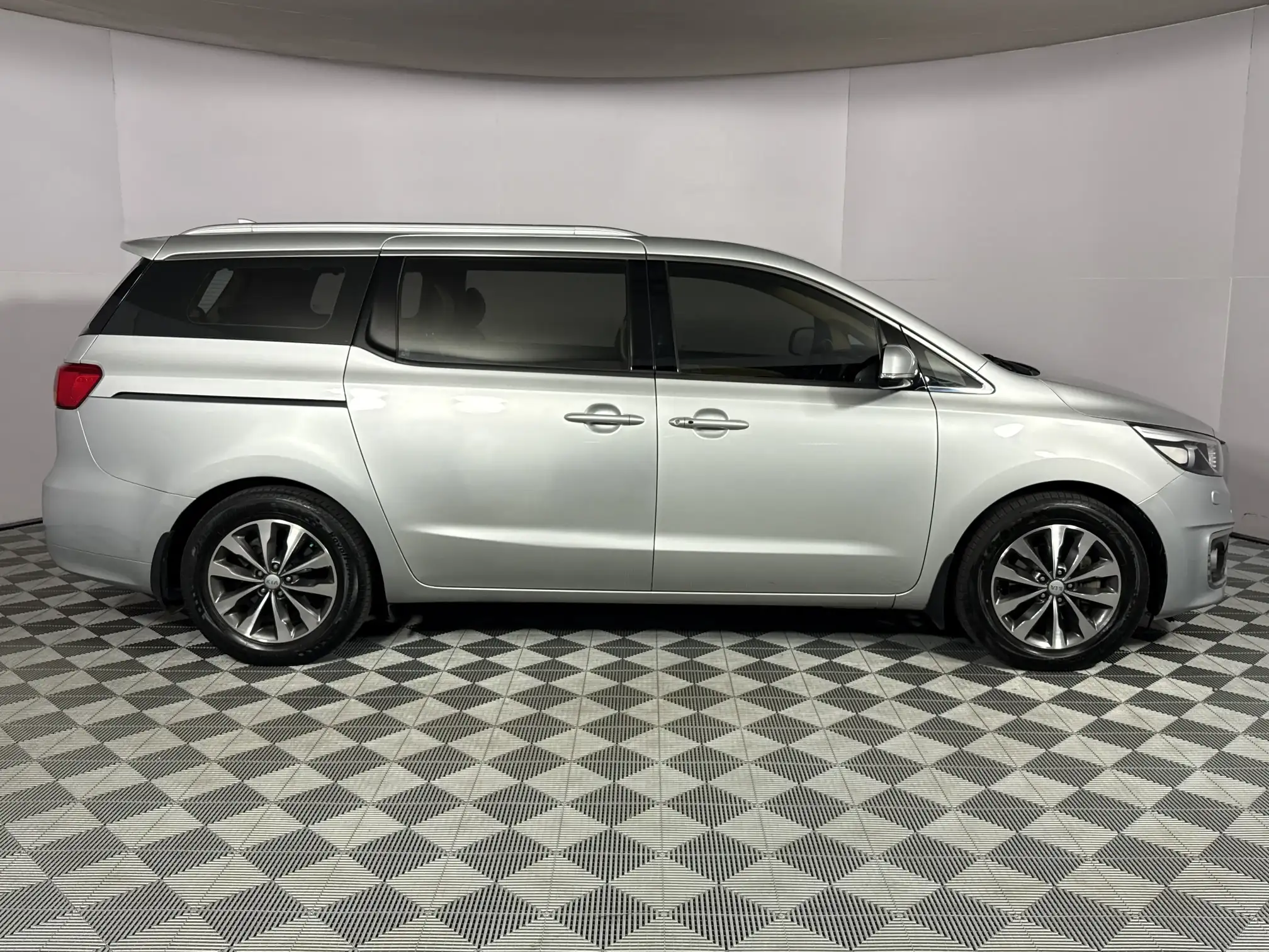 KIA Sedona