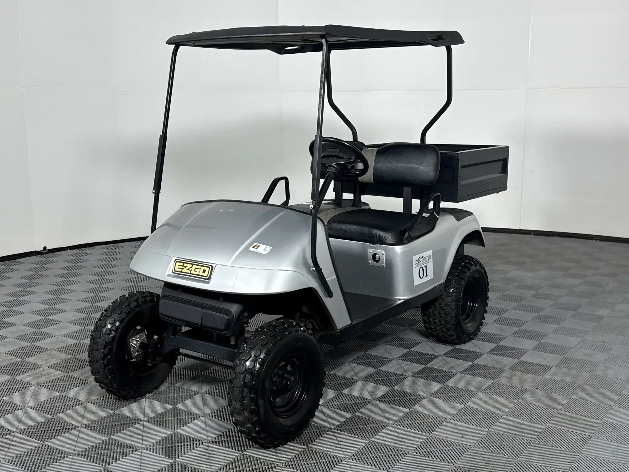 EZ-GO Golf Cart