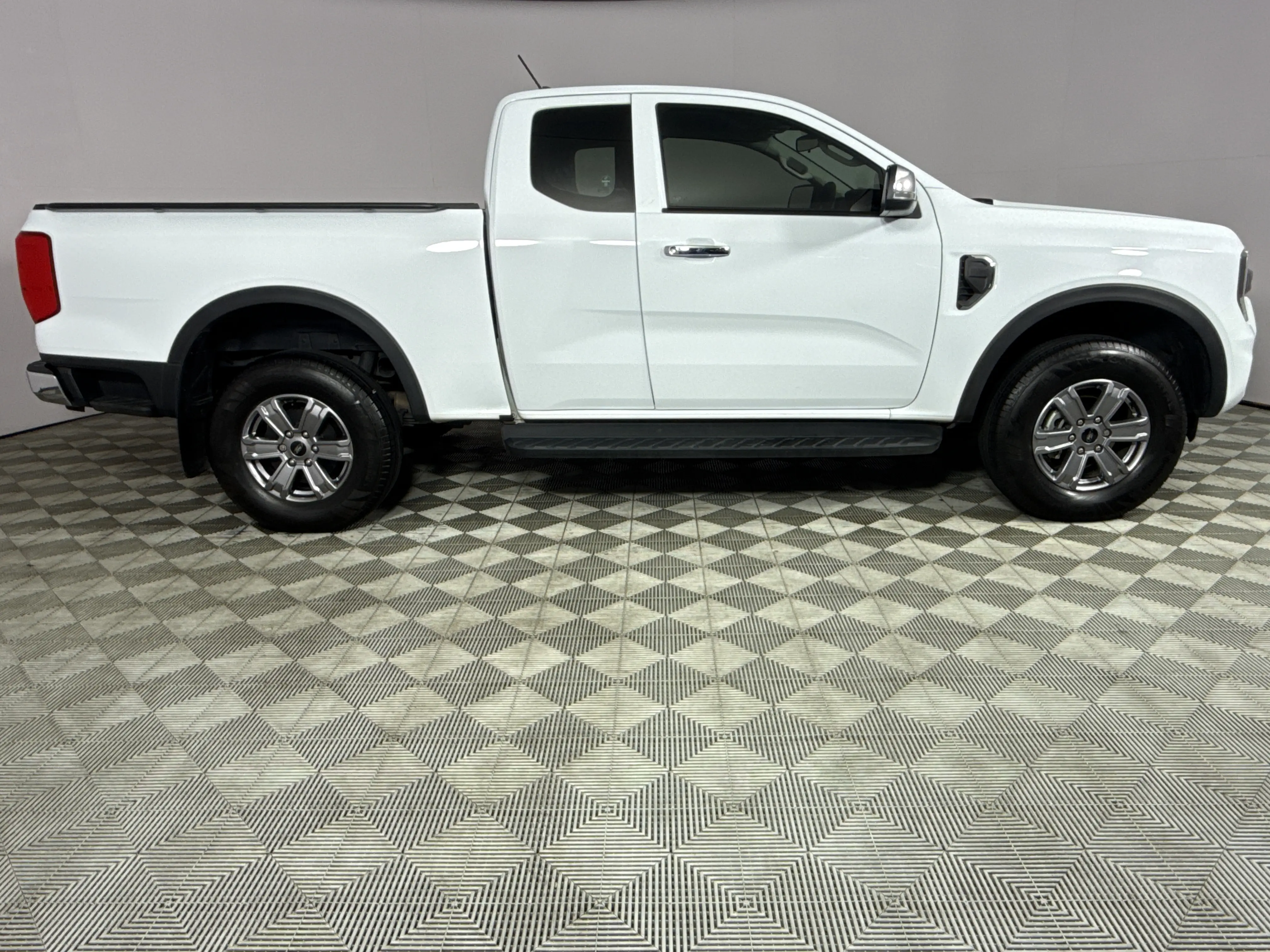 2026 Ford Ranger 2.0d XL HR Auto Super CAB Pick Up, photo 4
