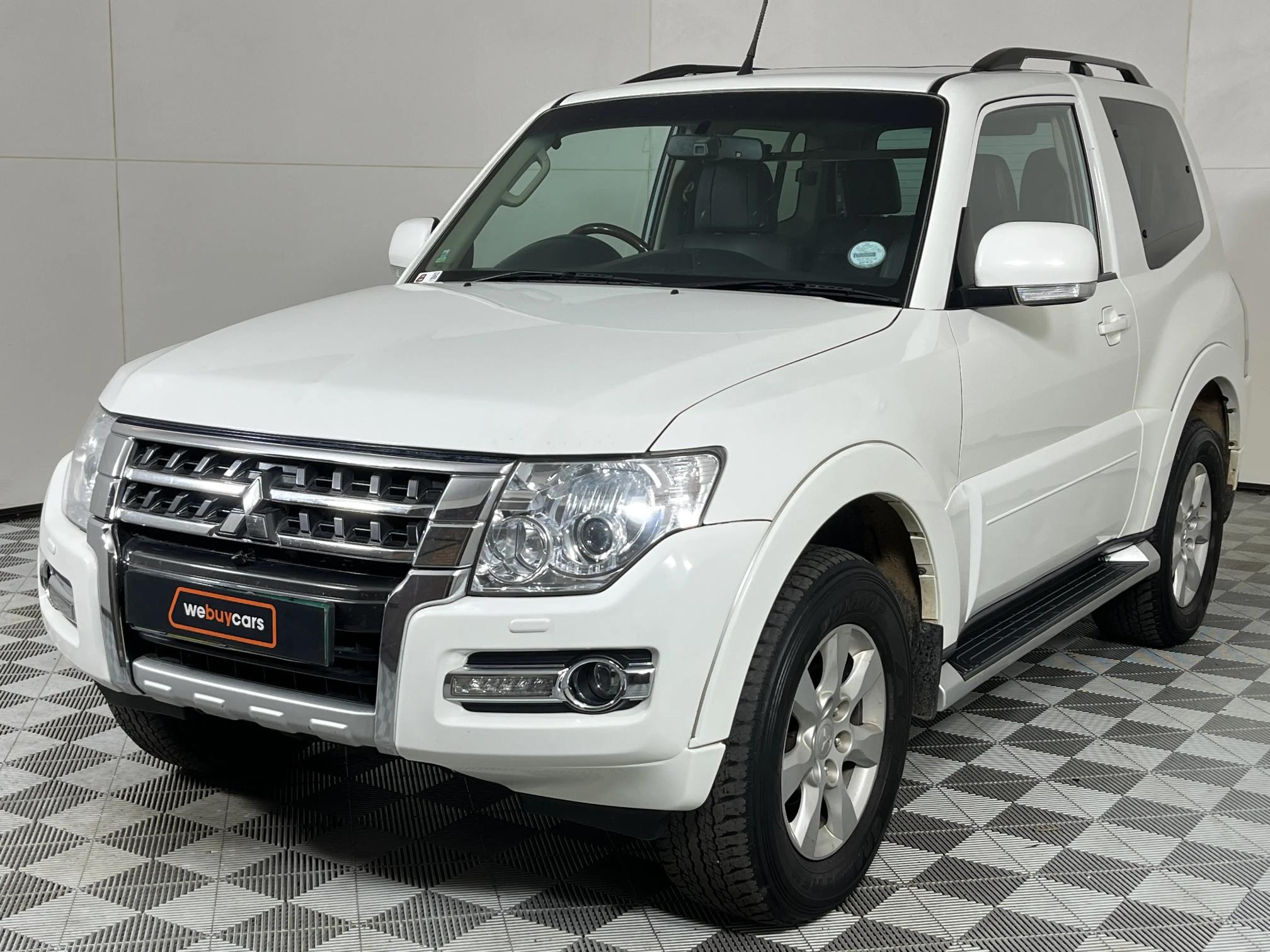 Mitsubishi Pajero 3.2 Di-Dc (140 kW) GLS SWB Auto