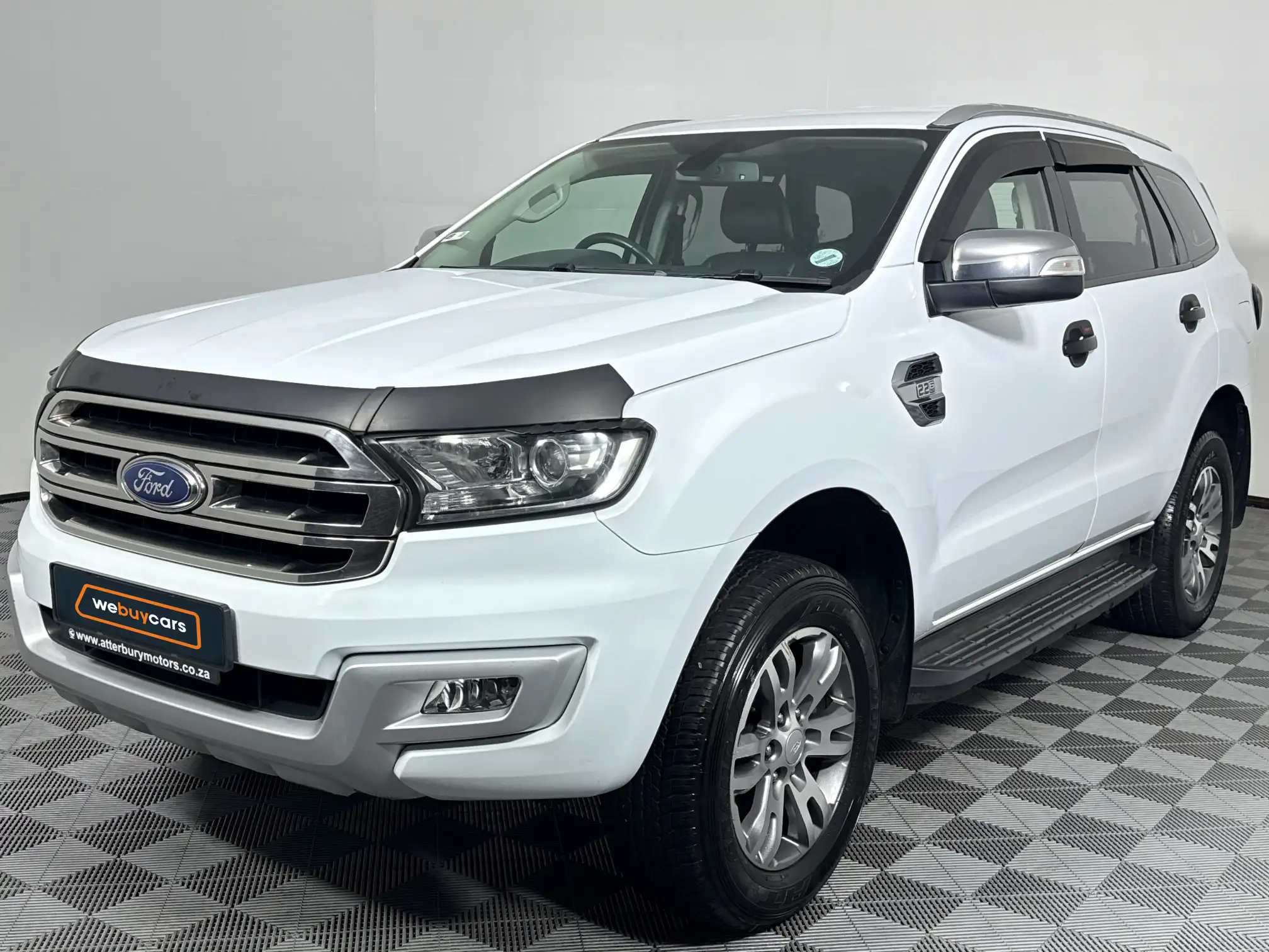 2017 Ford Everest