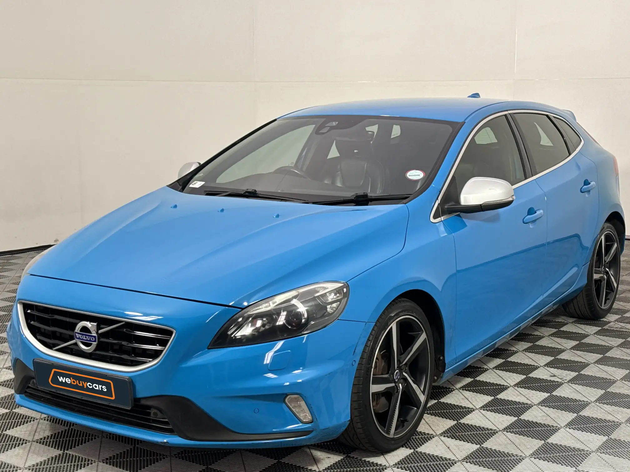 2016 Volvo V40