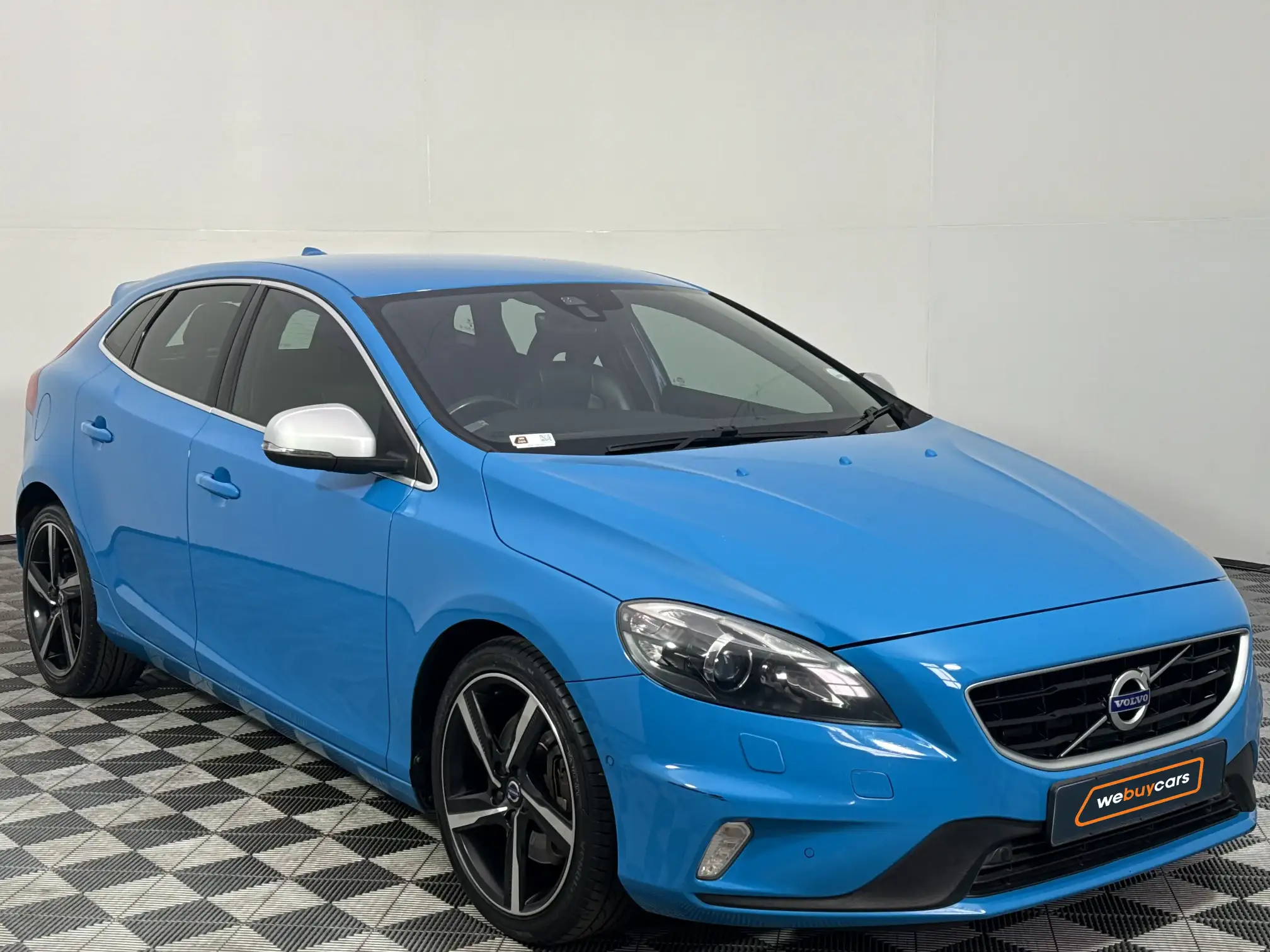 Volvo V40