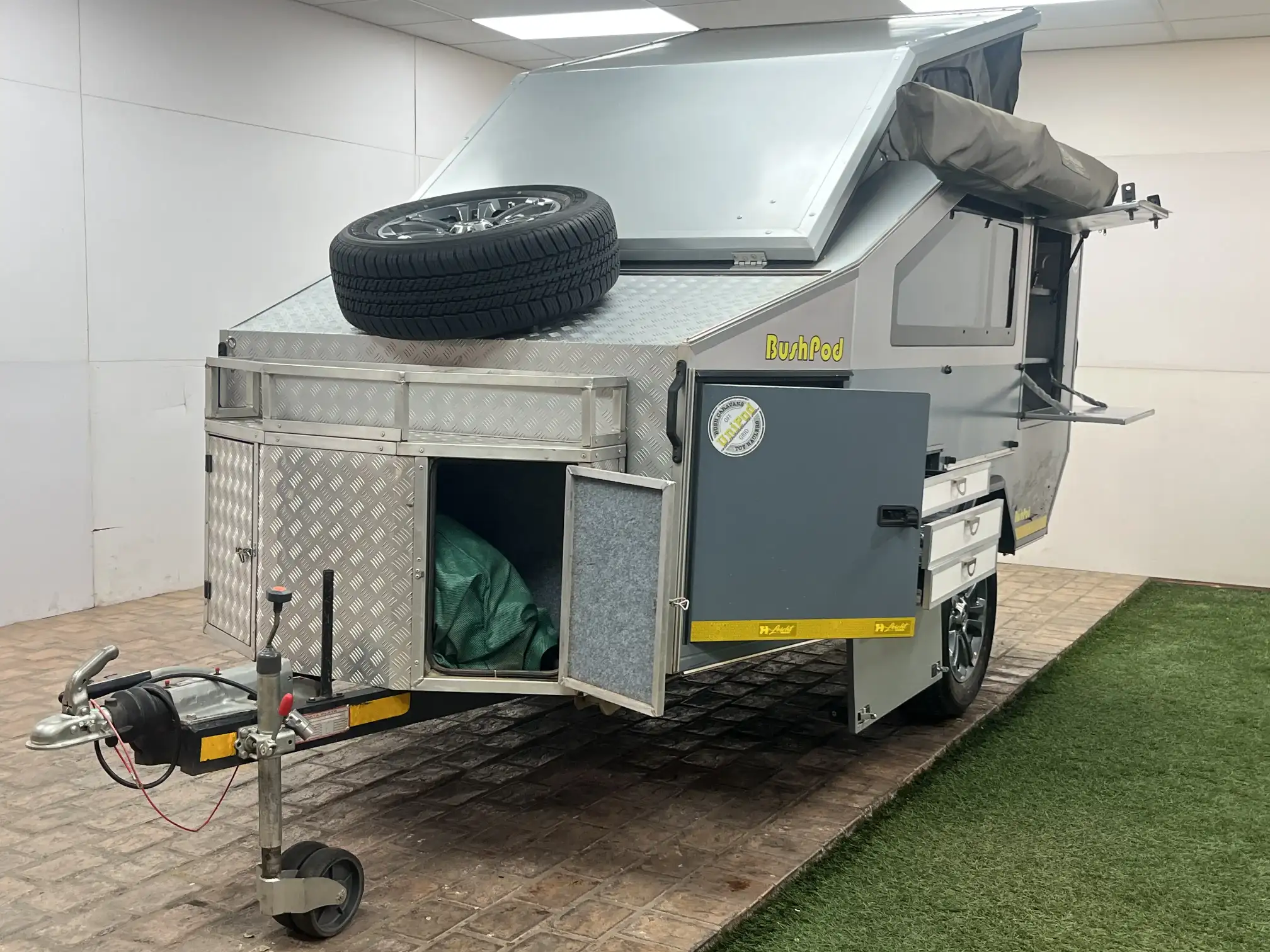 2023 Unipod Bushpod