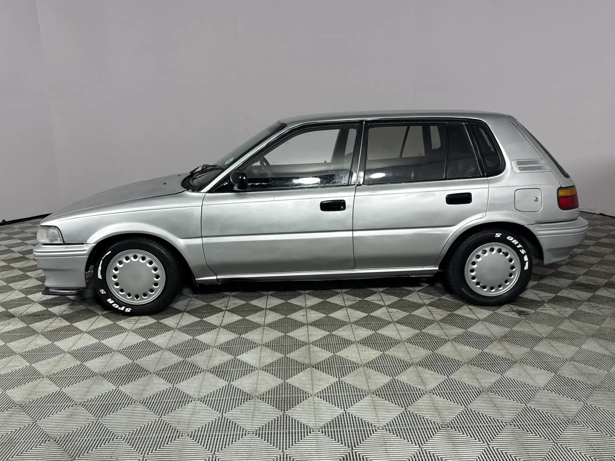 Toyota Conquest
