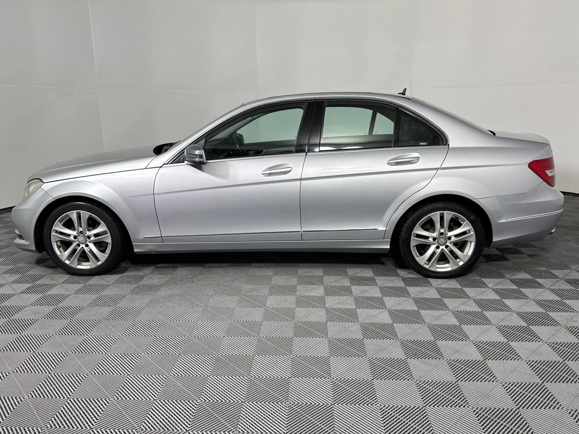 Mercedes-Benz C Class Sedan