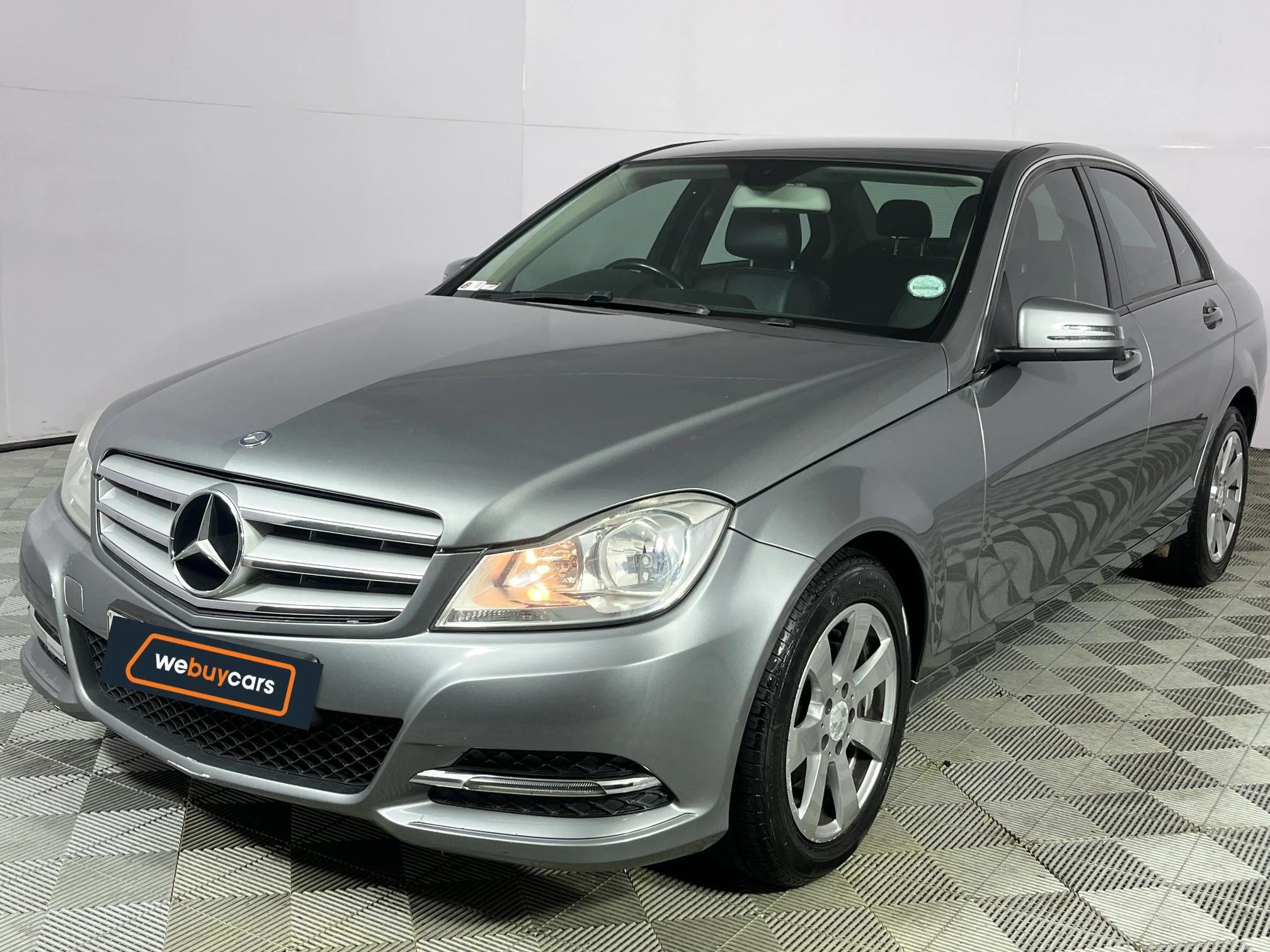Mercedes Benz C 200 Blue Efficiency Classic 7G-Tronic