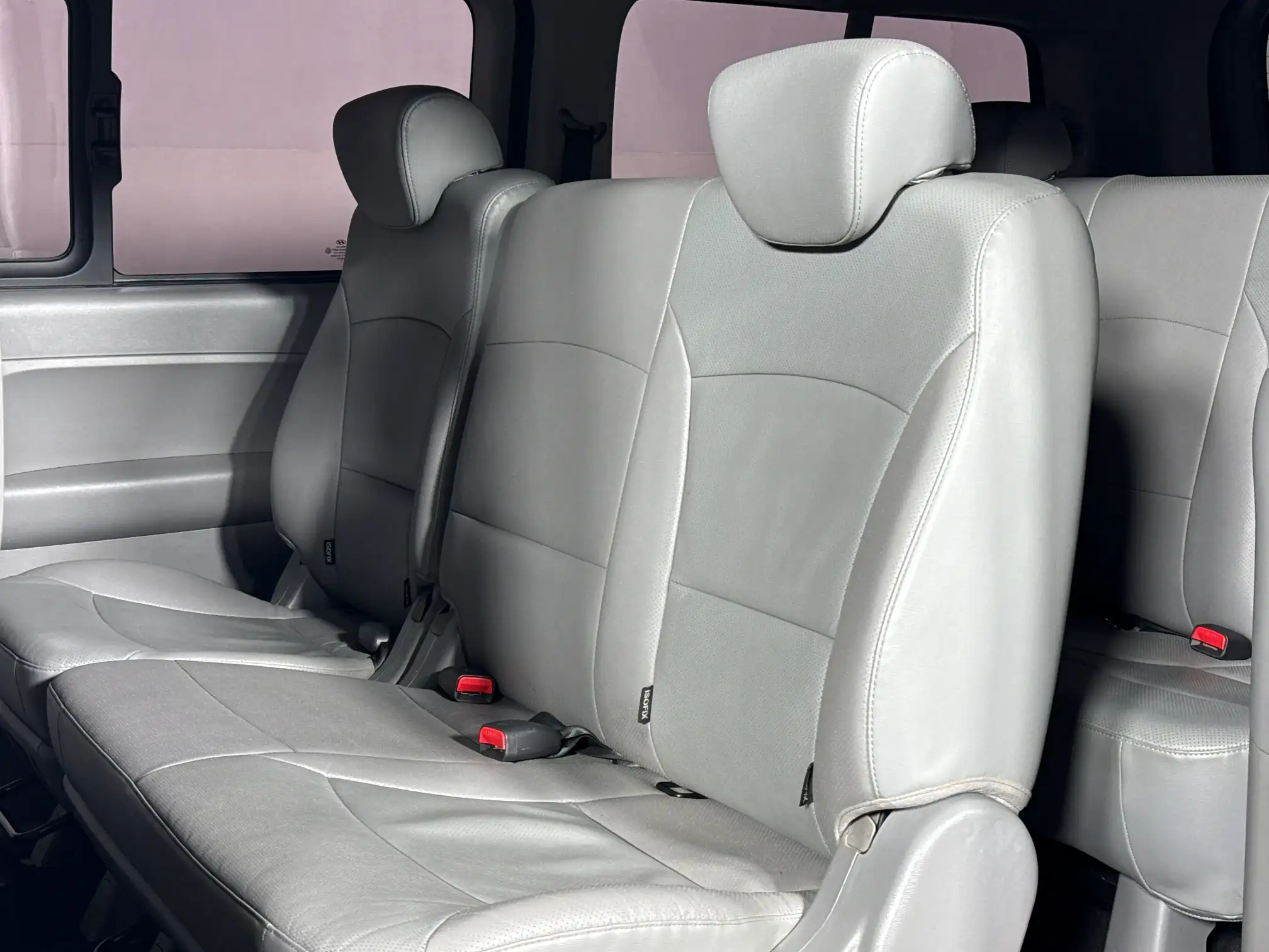 Hyundai H-1