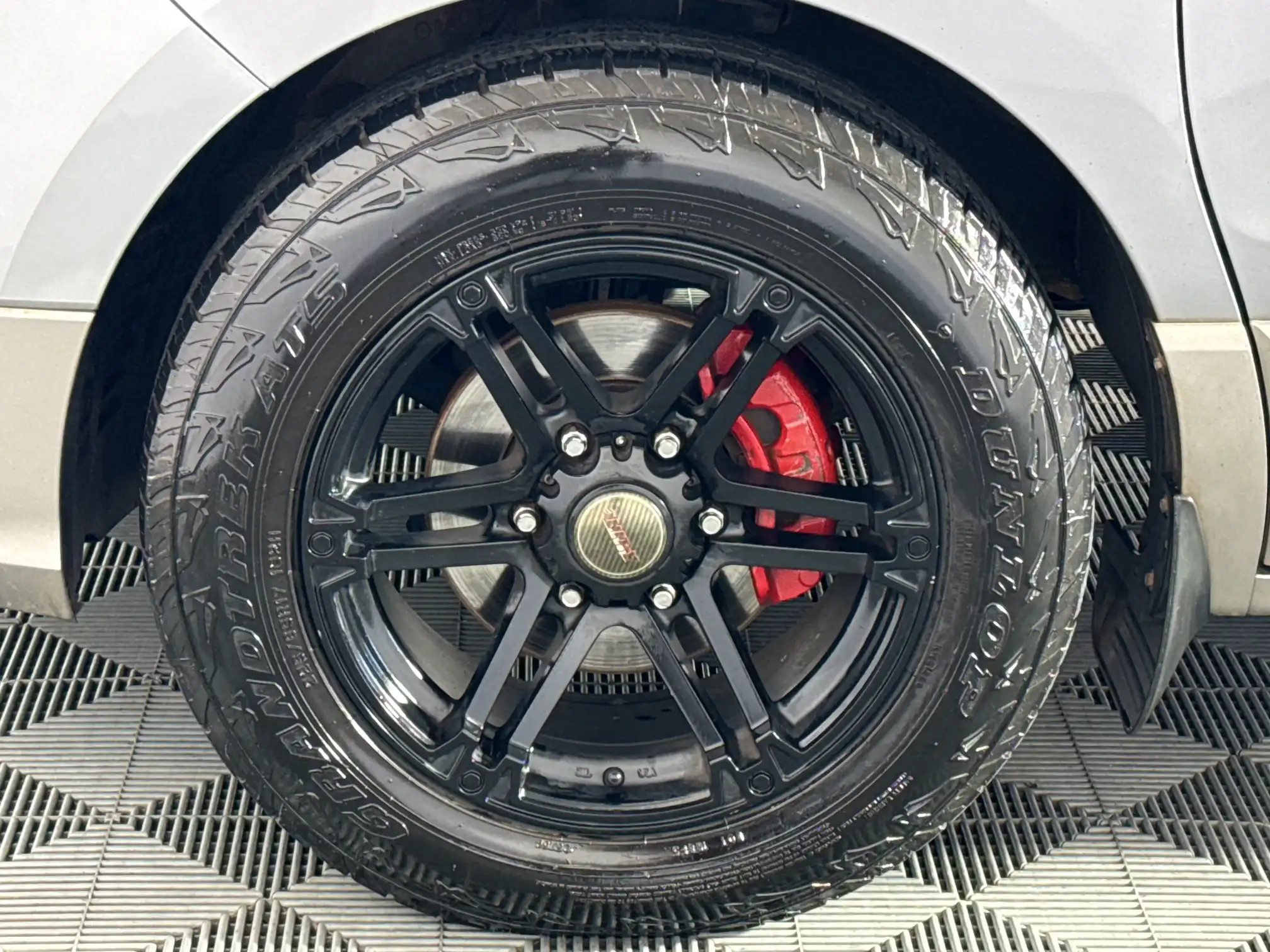 Hyundai H-1