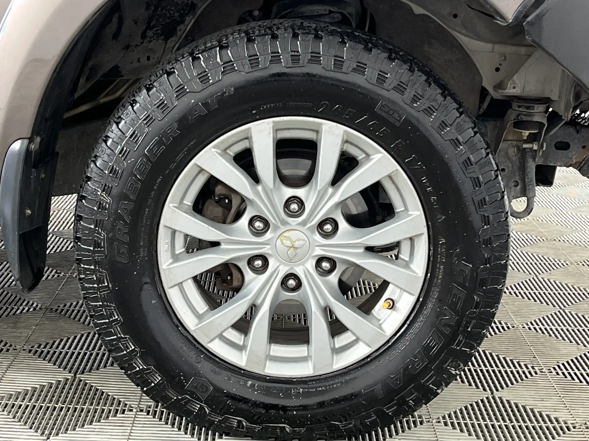 Mitsubishi Pajero Sport