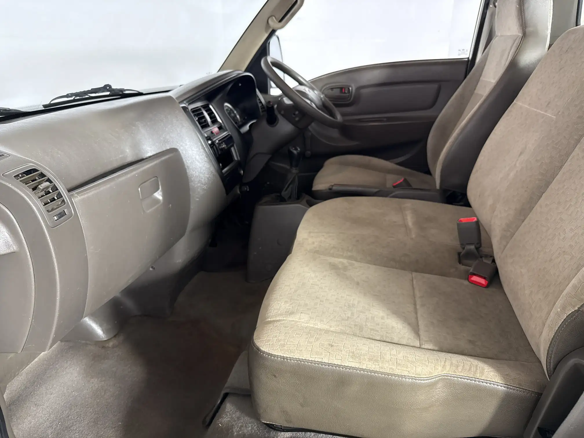 Hyundai H100