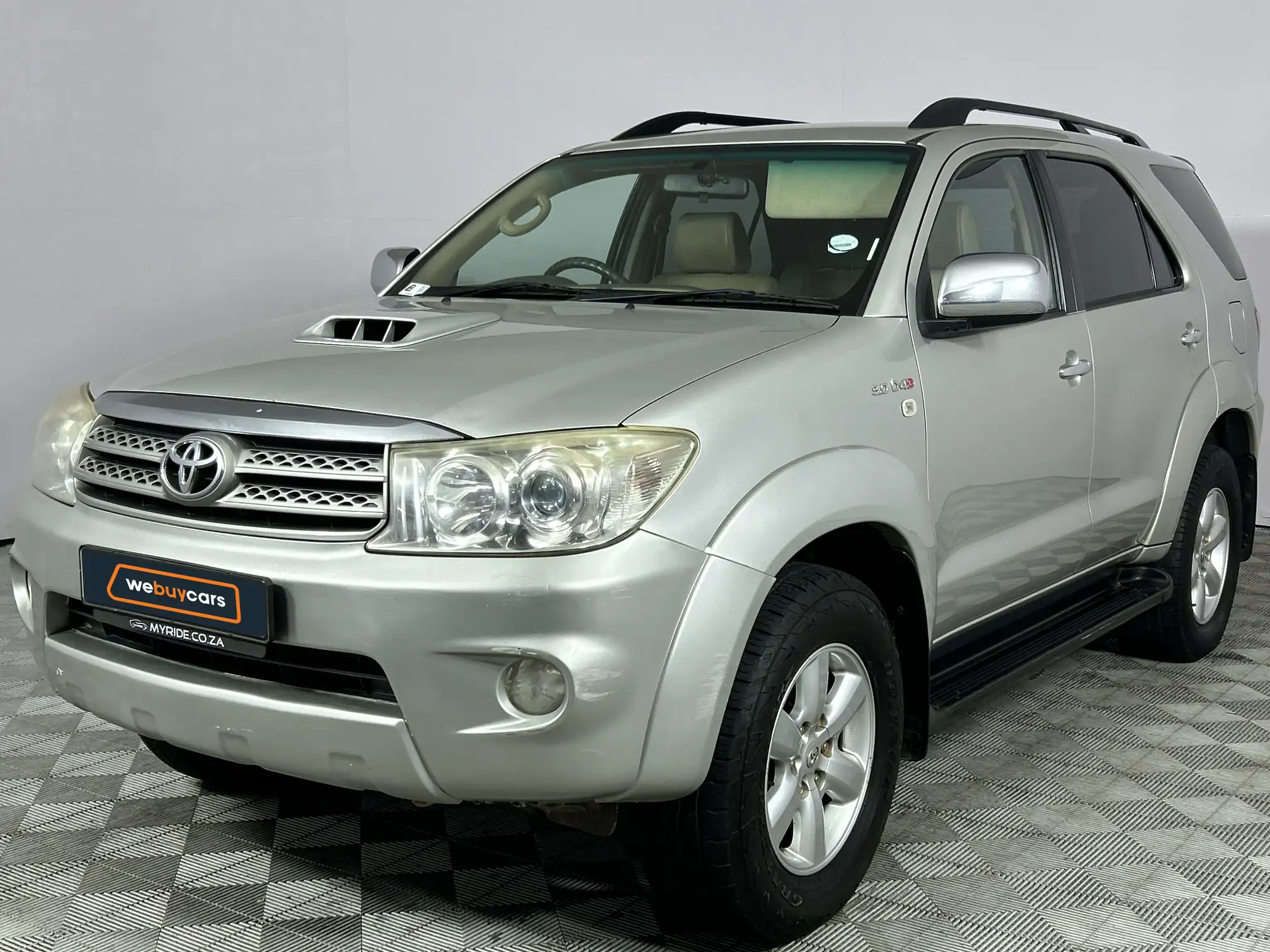 2010 Toyota Fortuner