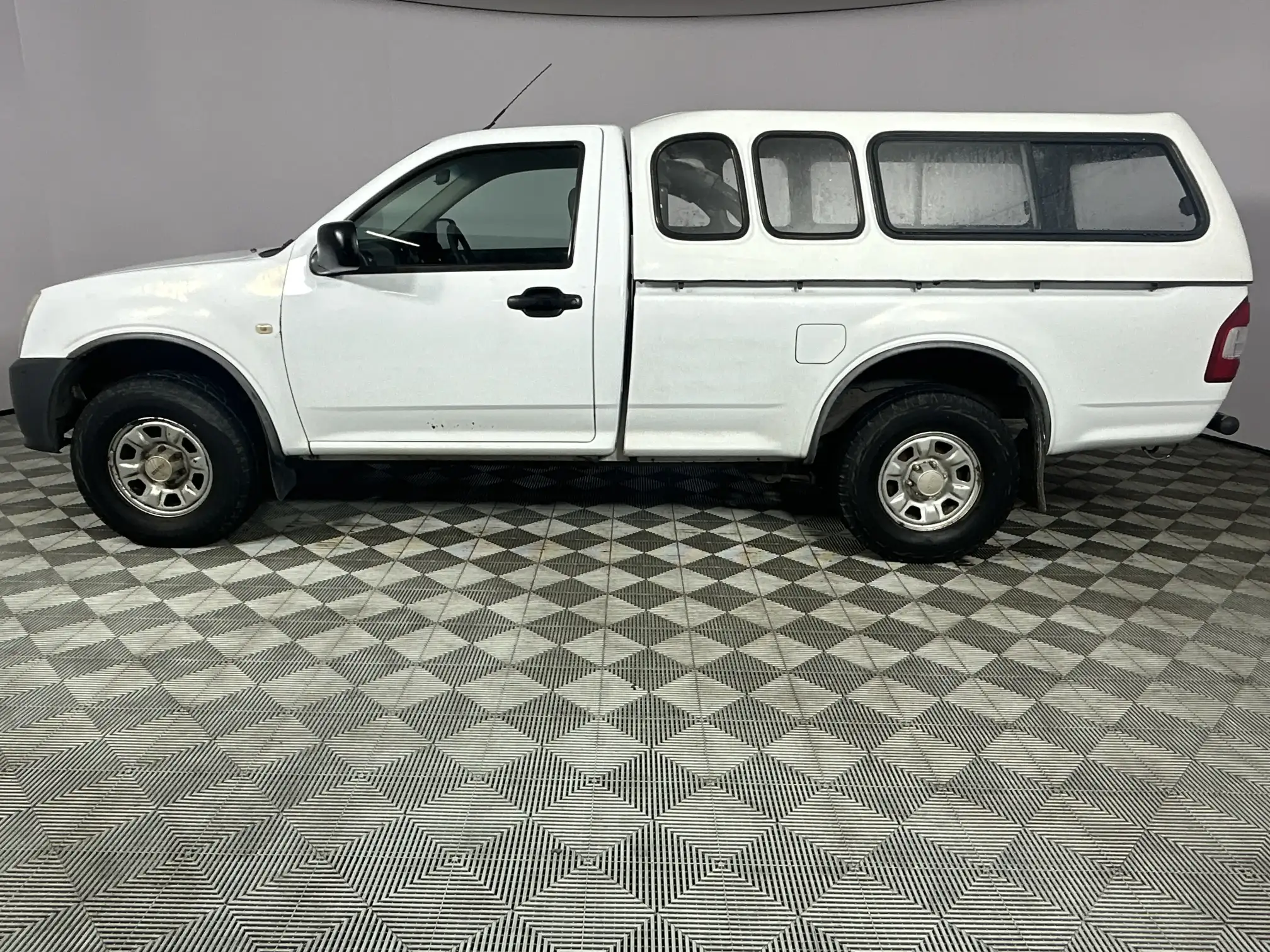 Isuzu KB