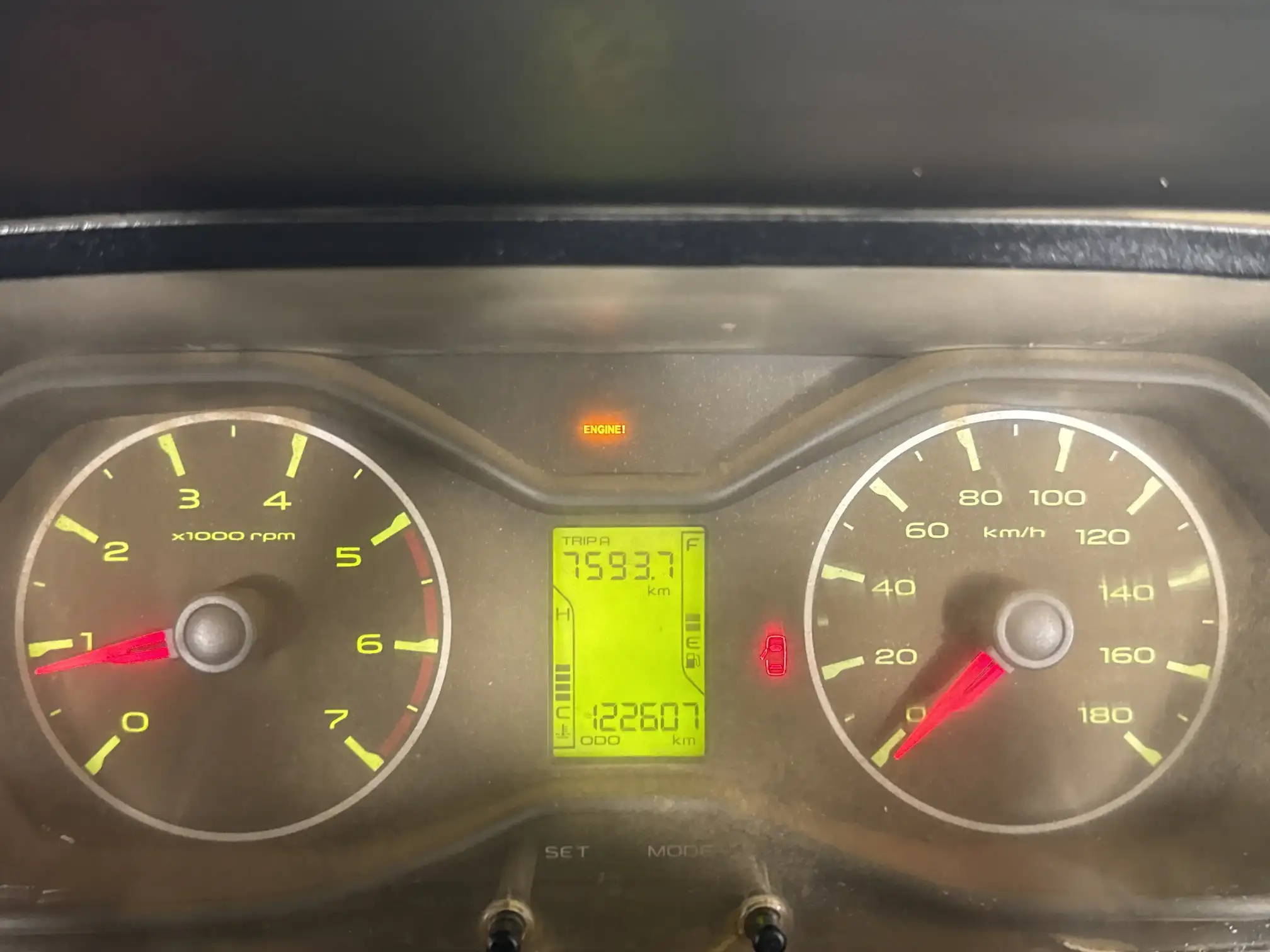 Mahindra PIK UP