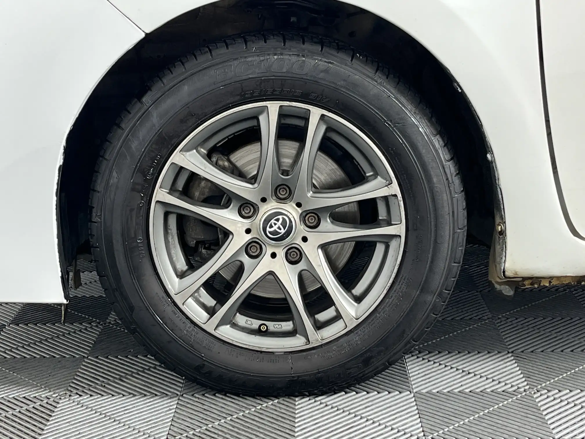 Toyota Corolla Quest