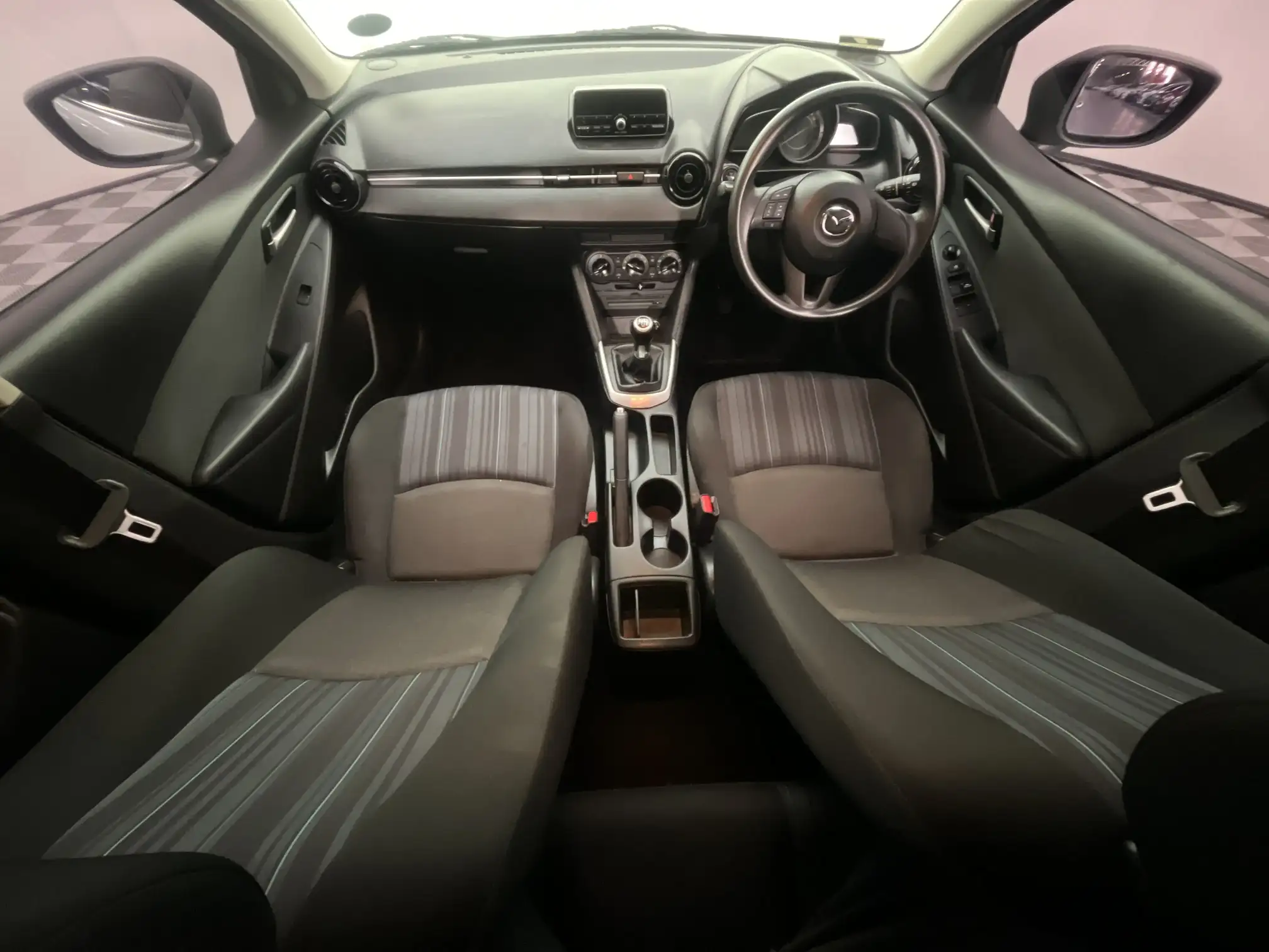 Mazda Mazda 2
