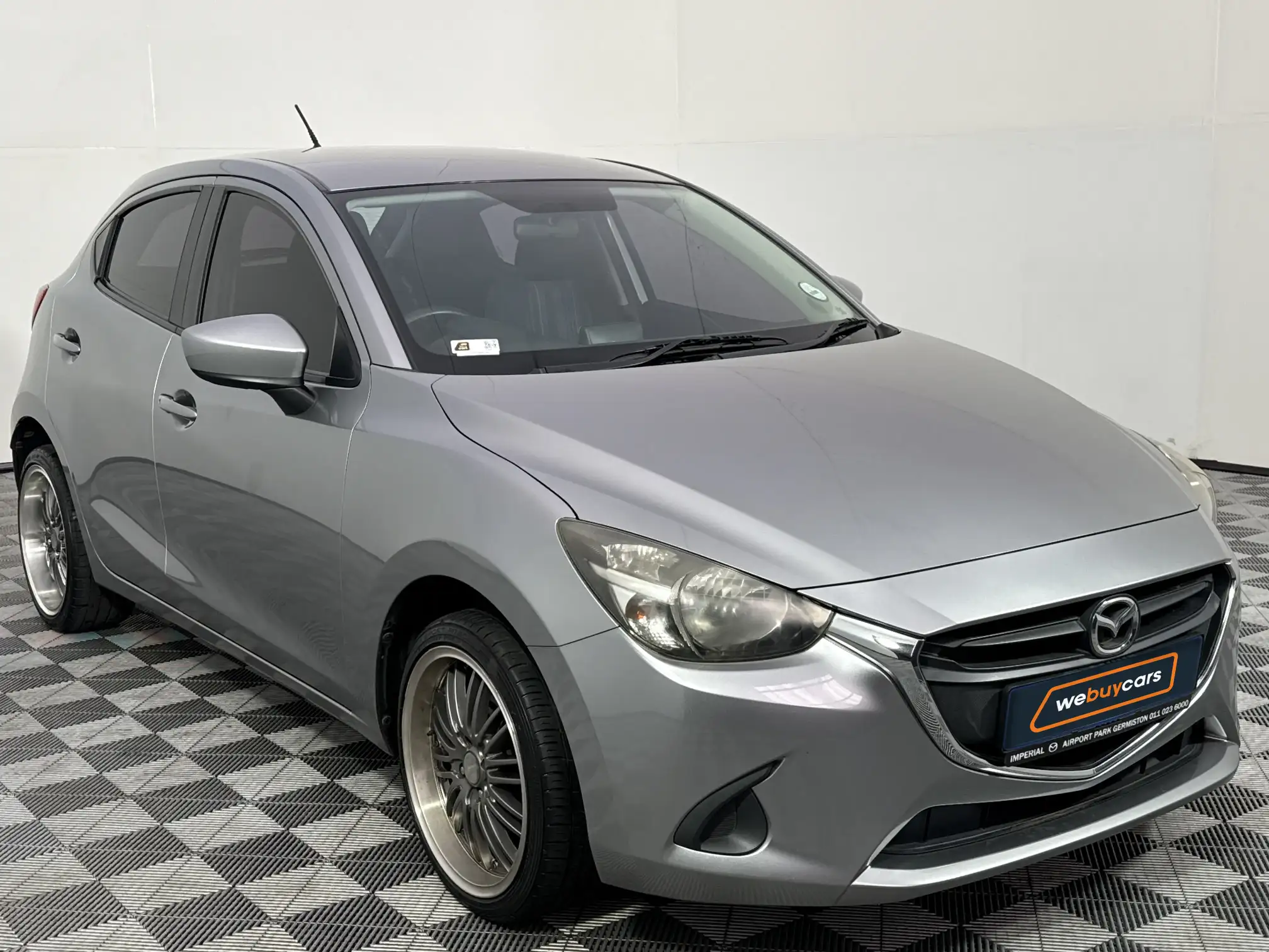 Mazda Mazda 2