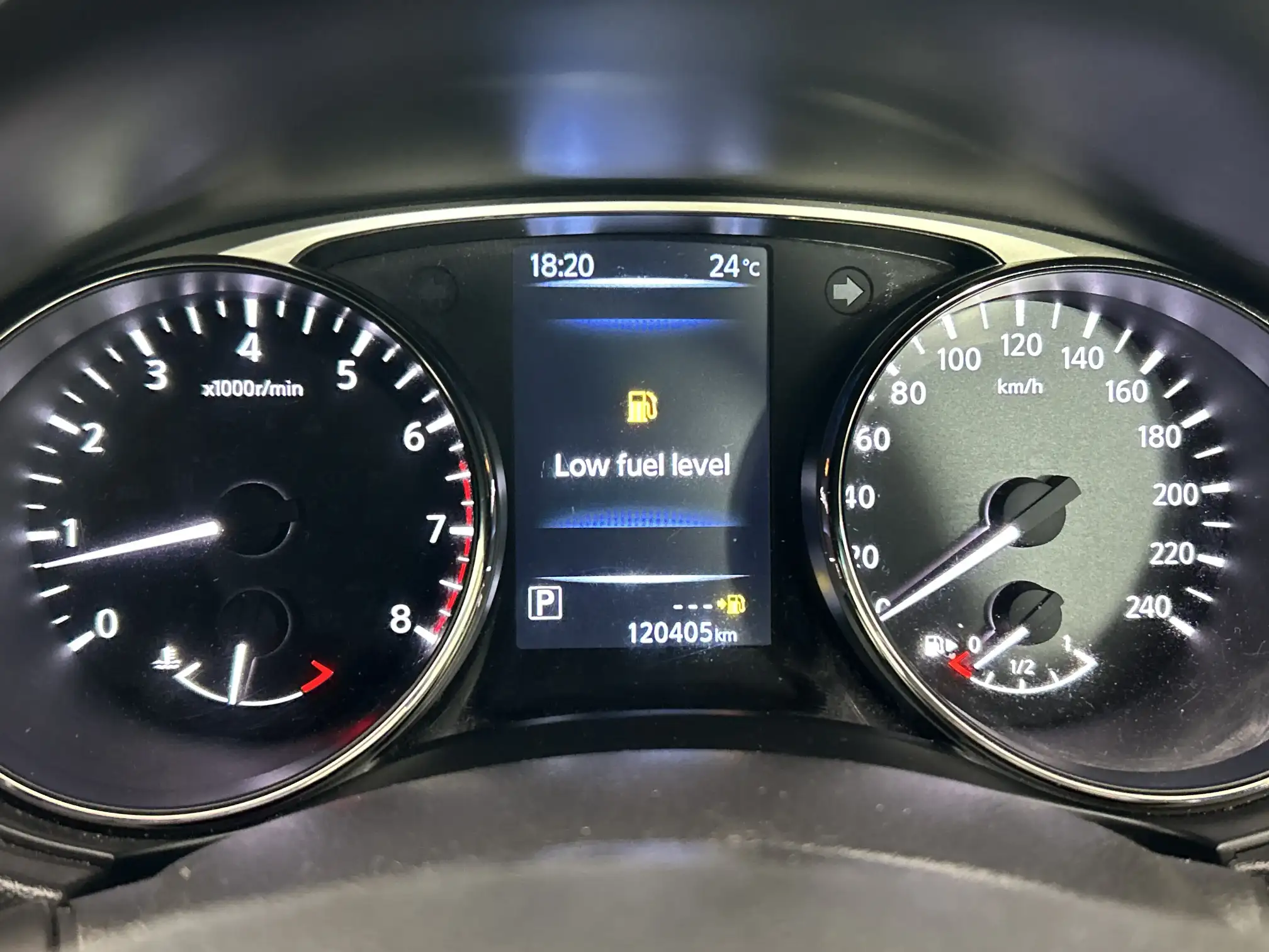 Nissan X Trail