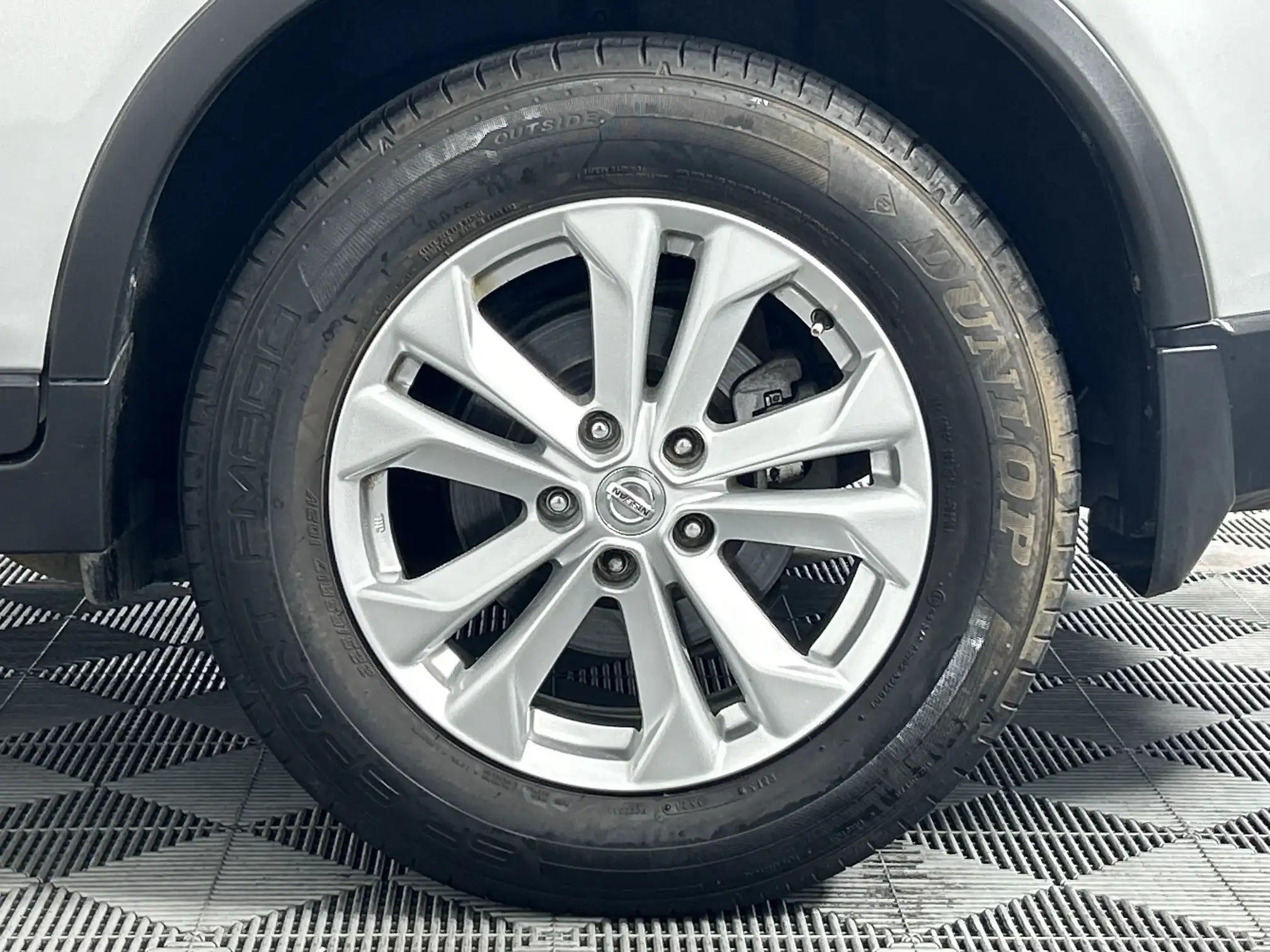 Nissan X Trail