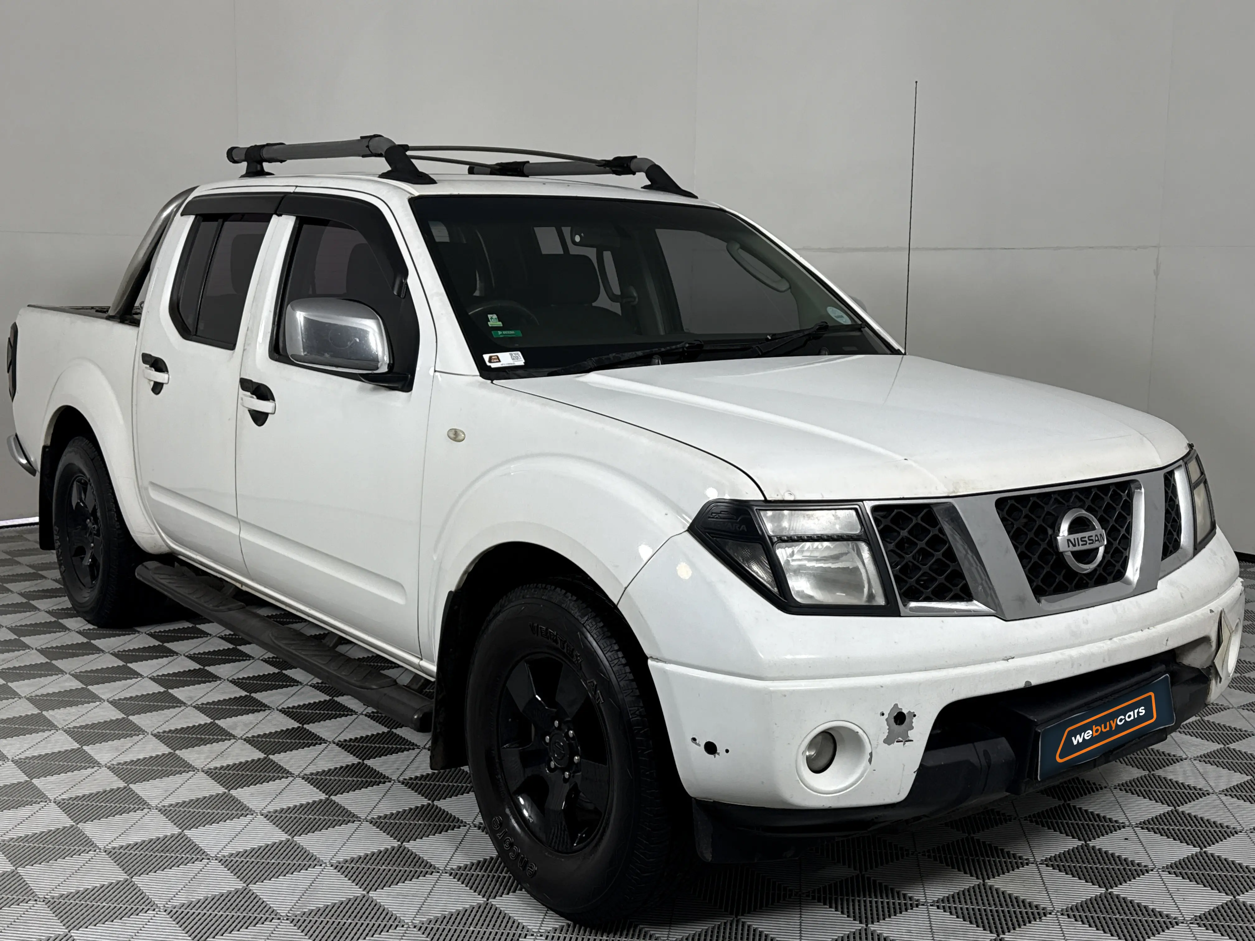 2014 Nissan Navara 2.5 DCI LE Pick Up Double Cab, photo 3