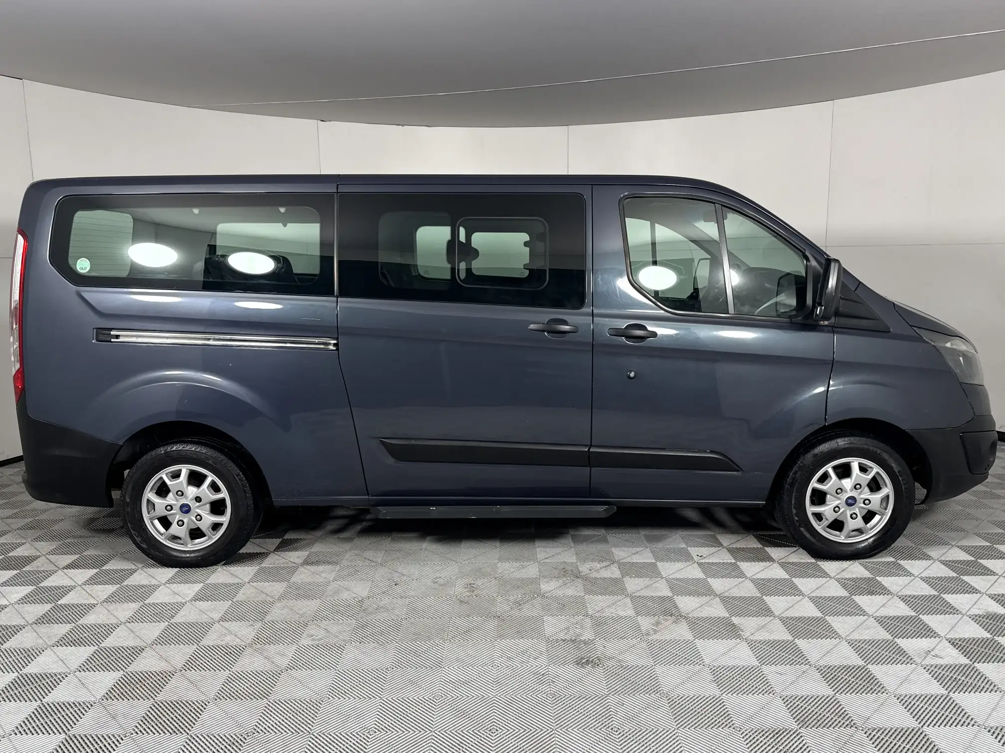 Ford Tourneo