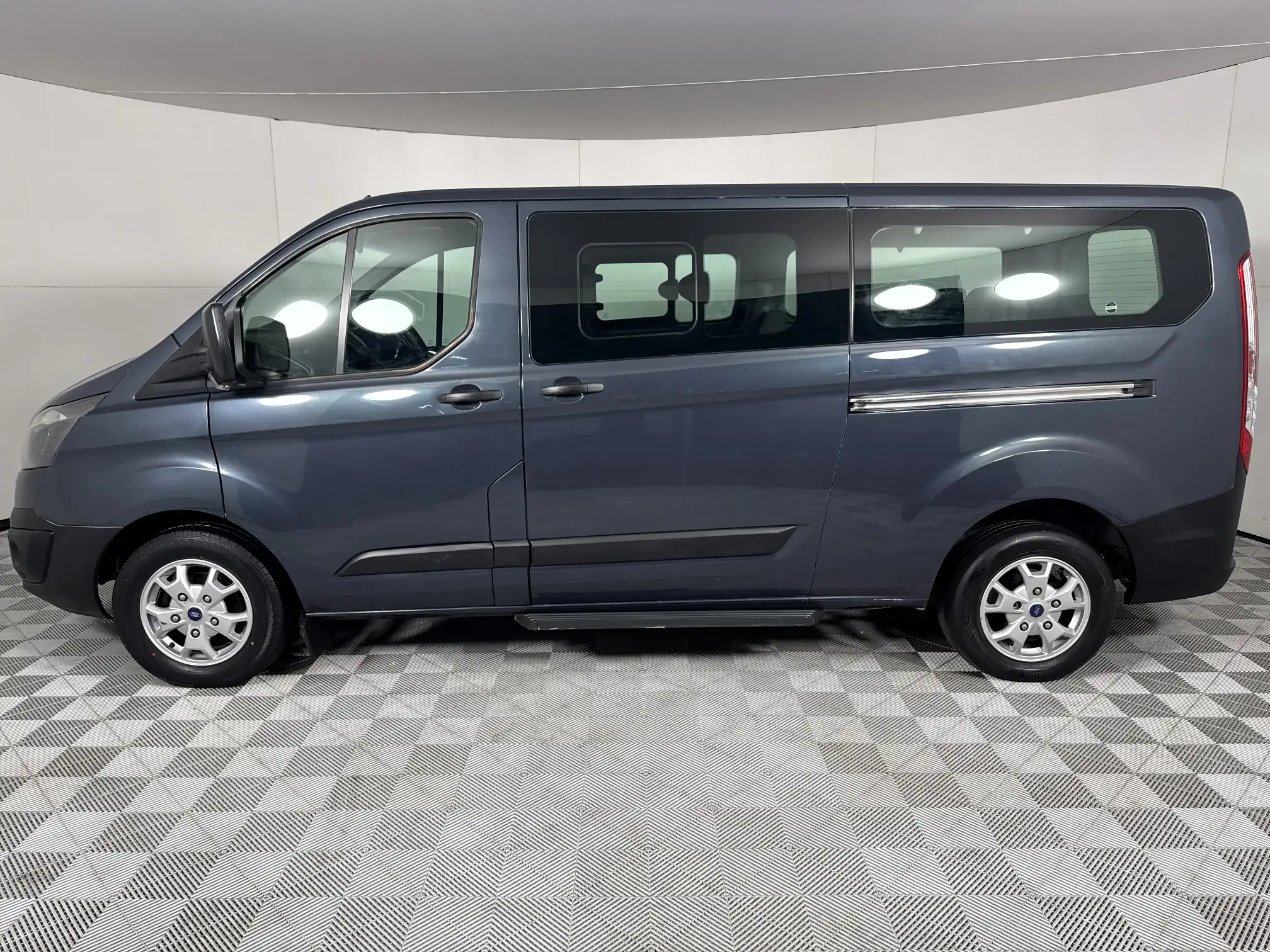 Ford Tourneo