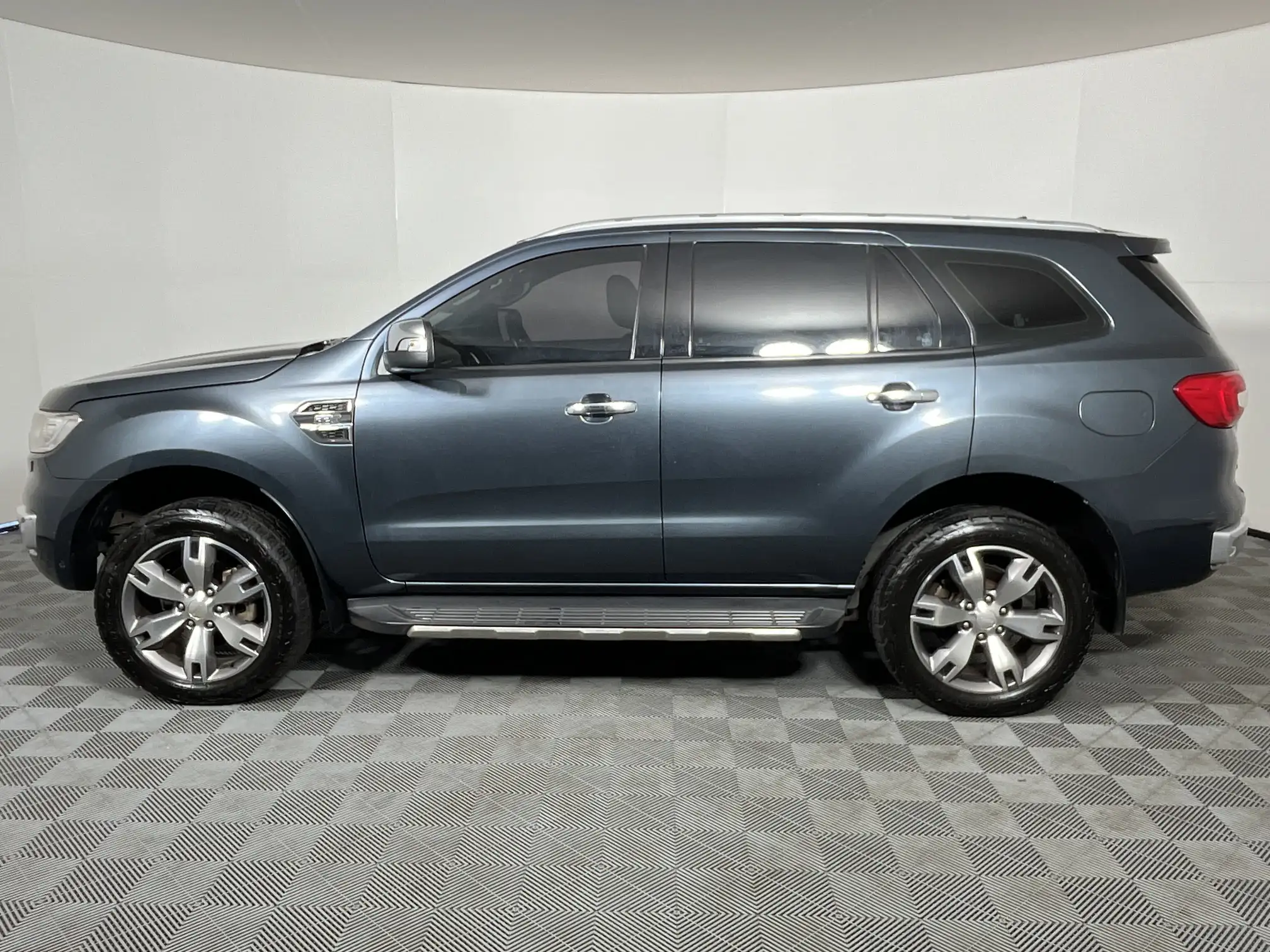 Ford Everest