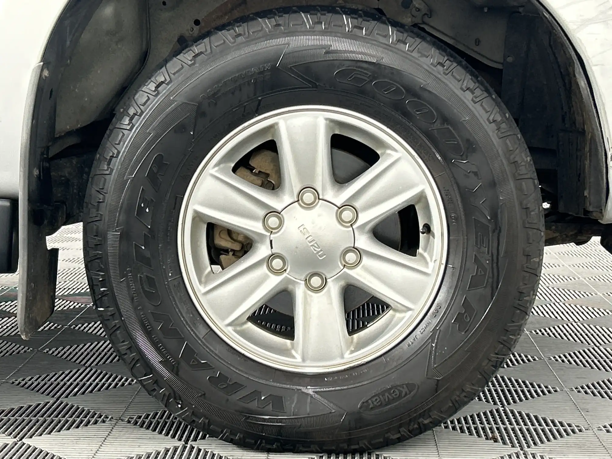 Isuzu KB