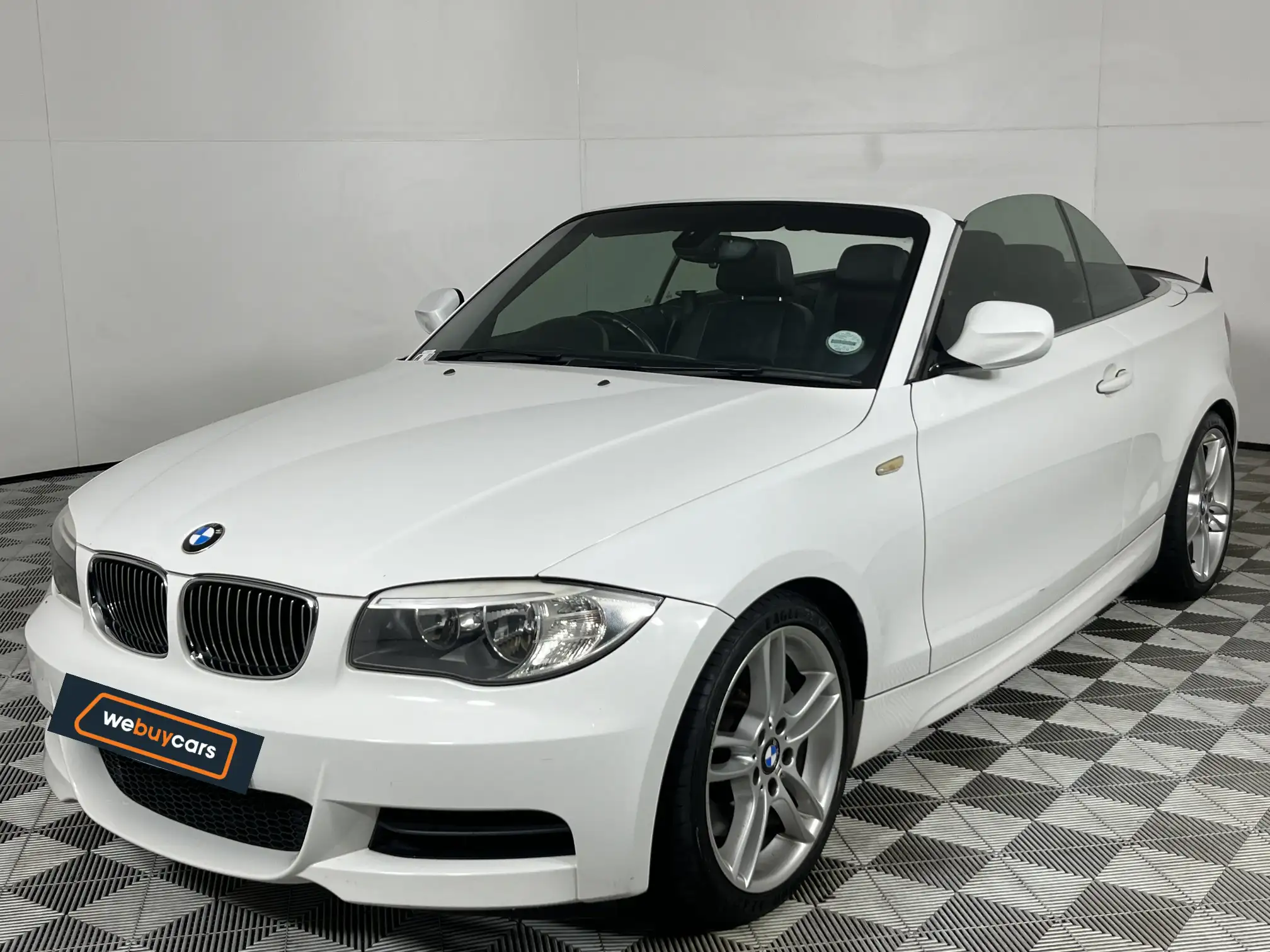 2013 BMW 1 Series 135i Convertible at Silver Lakes (GP) for sale R187900