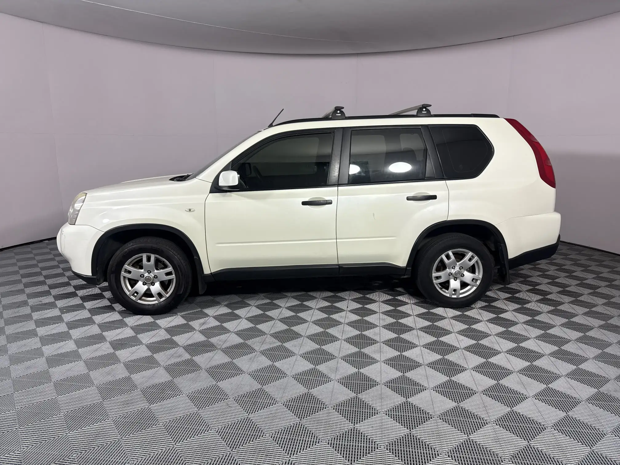 Nissan X Trail