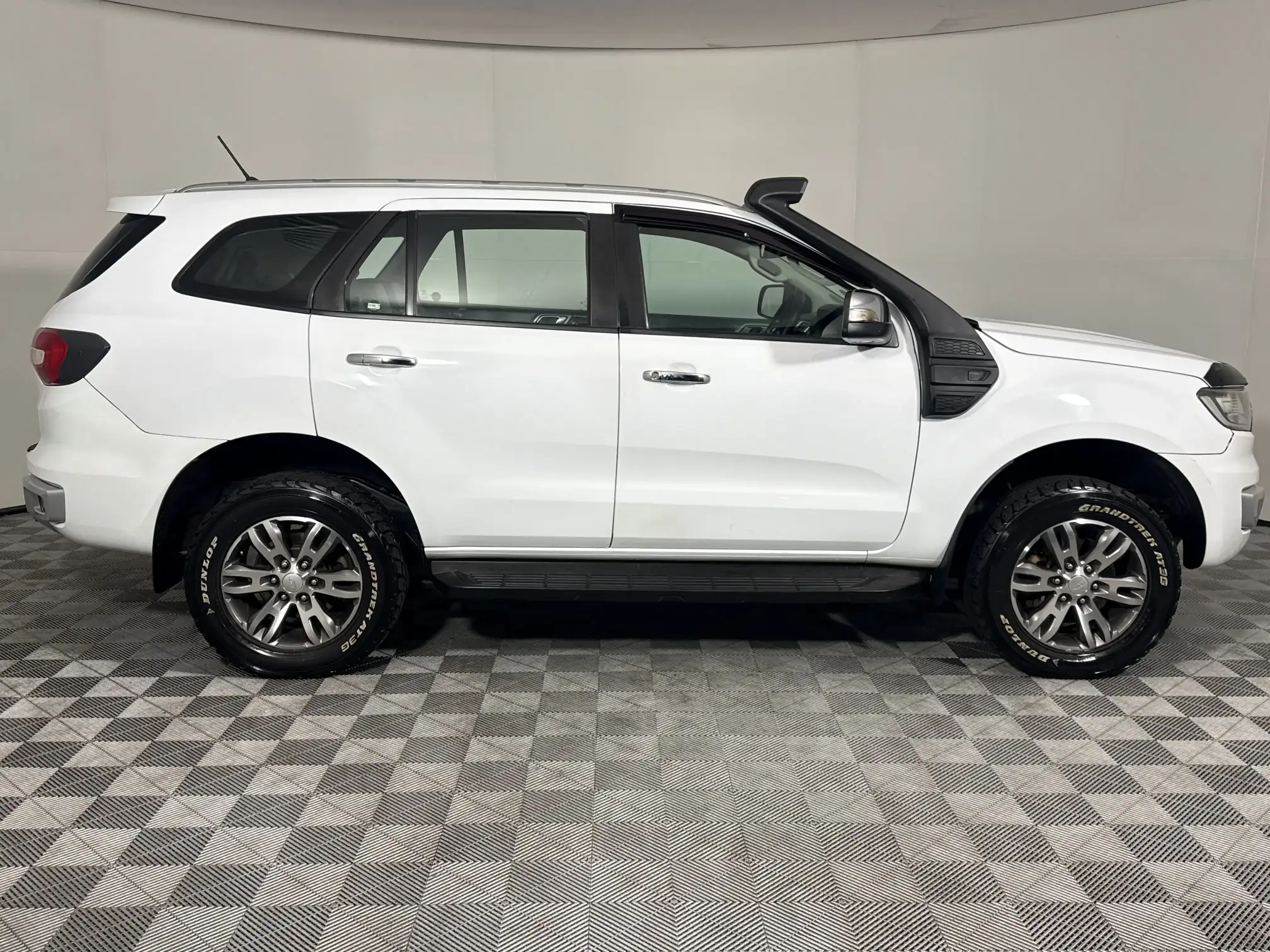 Ford Everest
