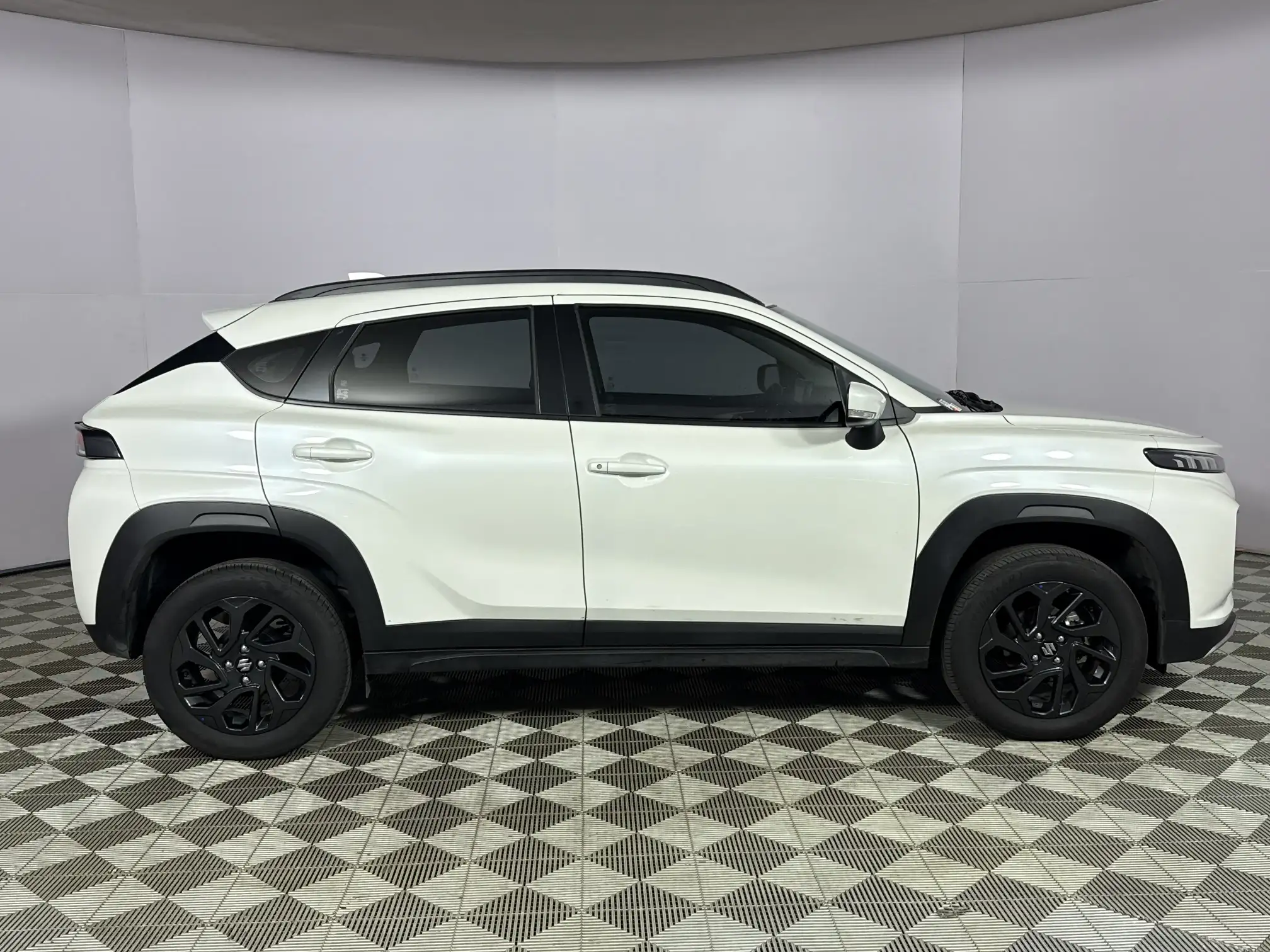 Suzuki Fronx