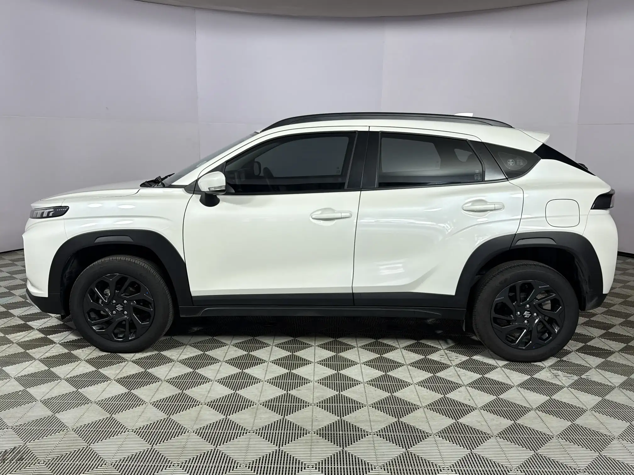 Suzuki Fronx
