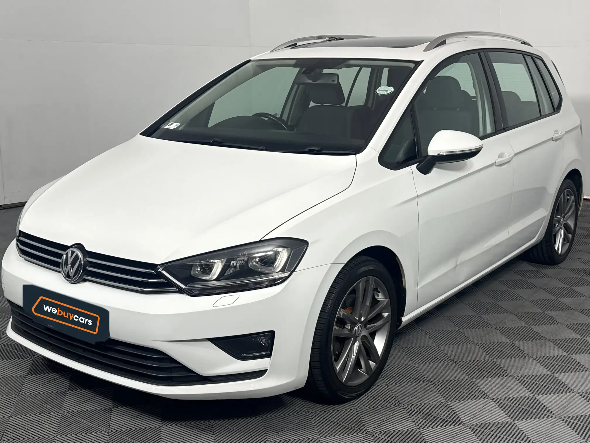 2016 Volkswagen Golf SV