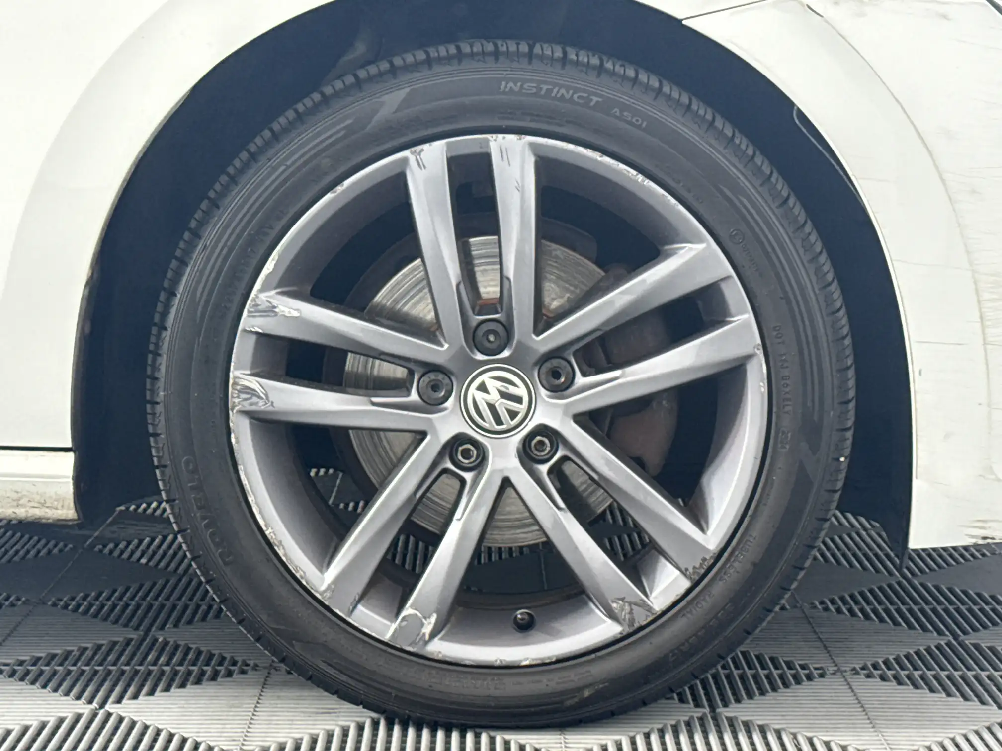 Volkswagen Golf SV