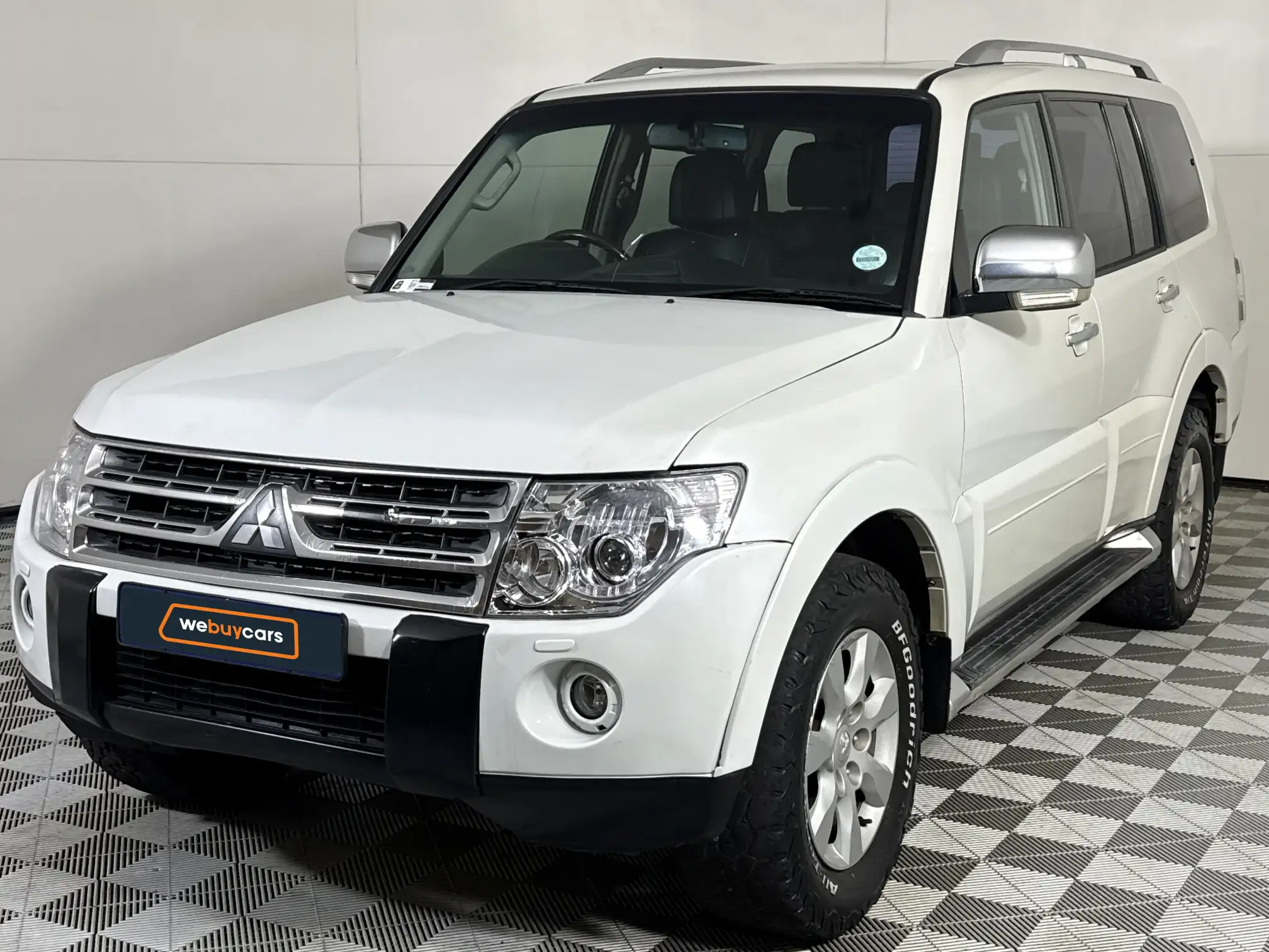 2009 Mitsubishi Pajero