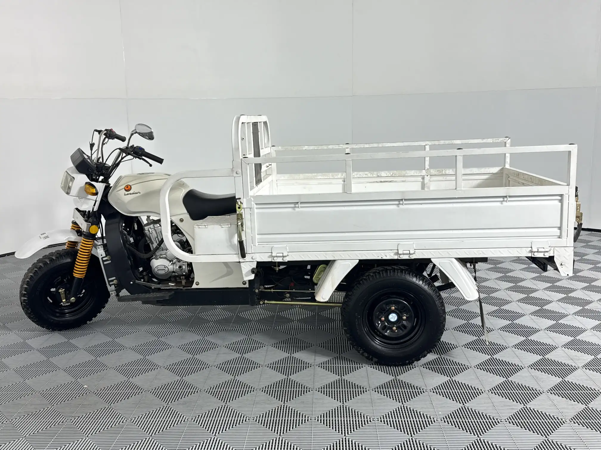 Gomoto Loader