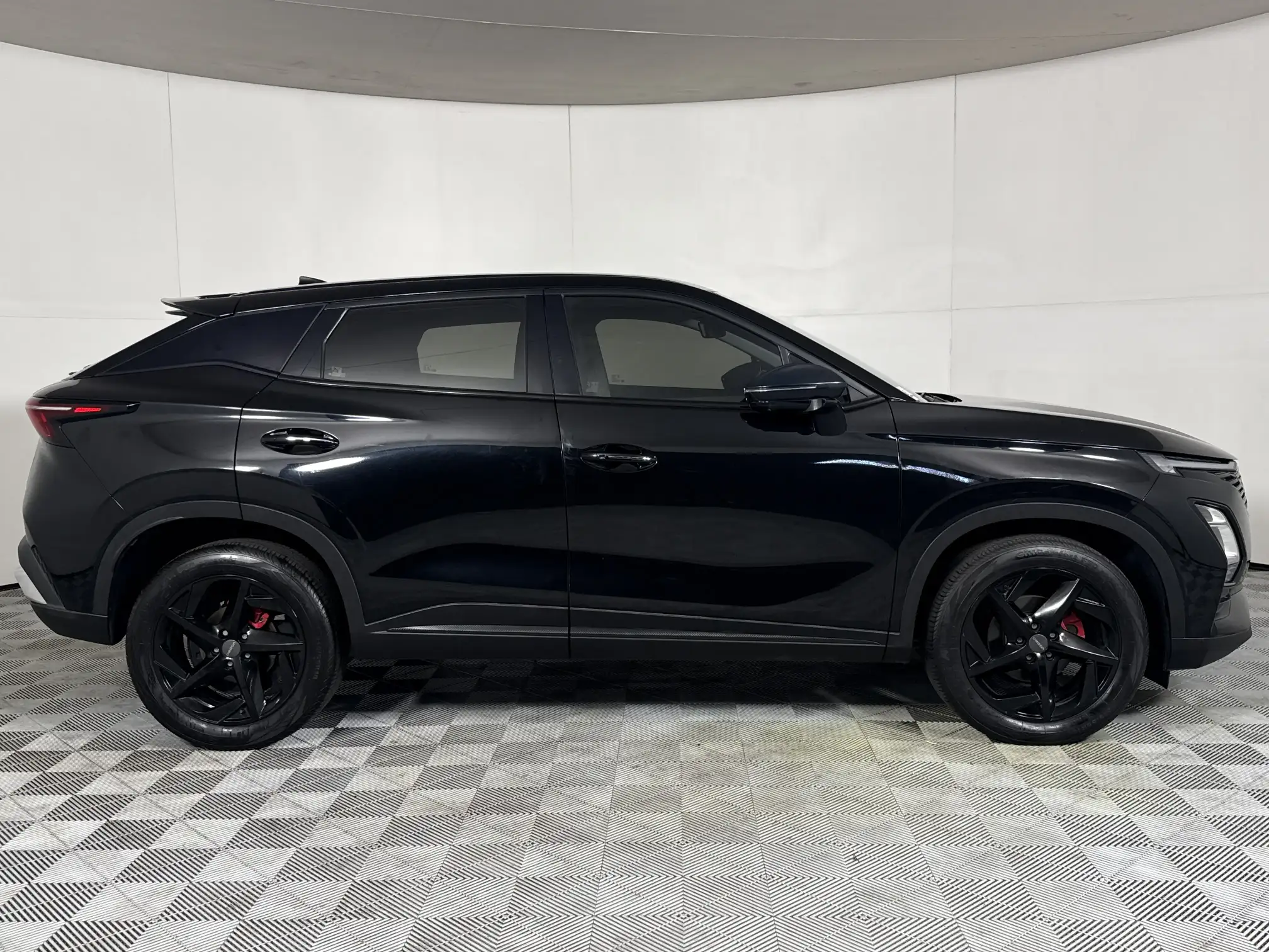 Chery Omoda
