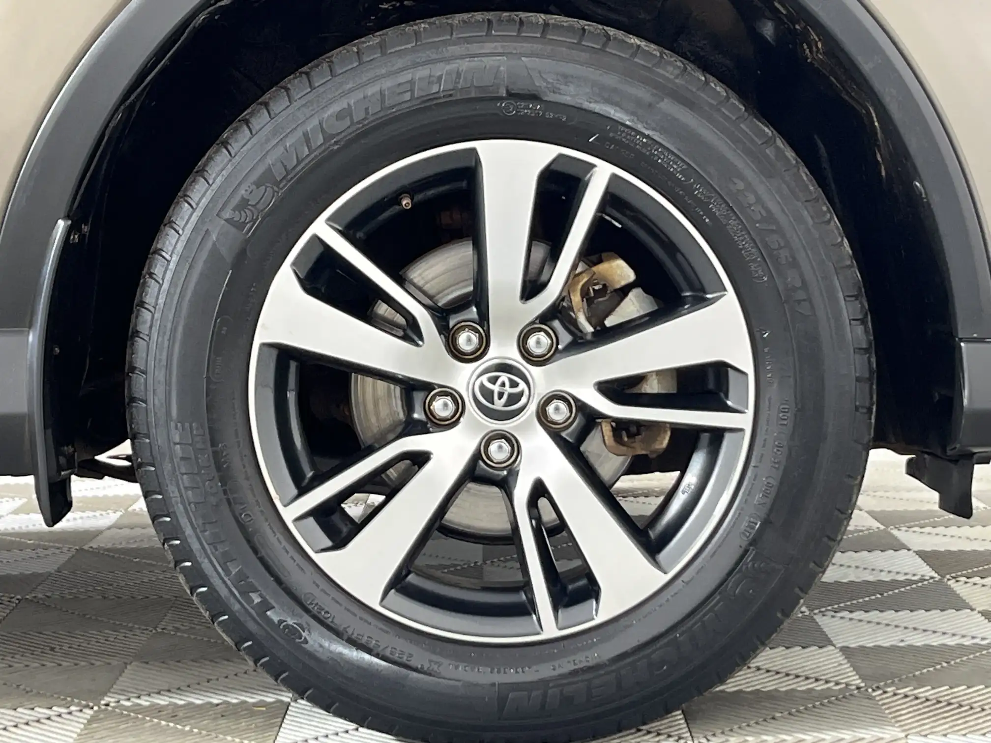 Toyota RAV 4
