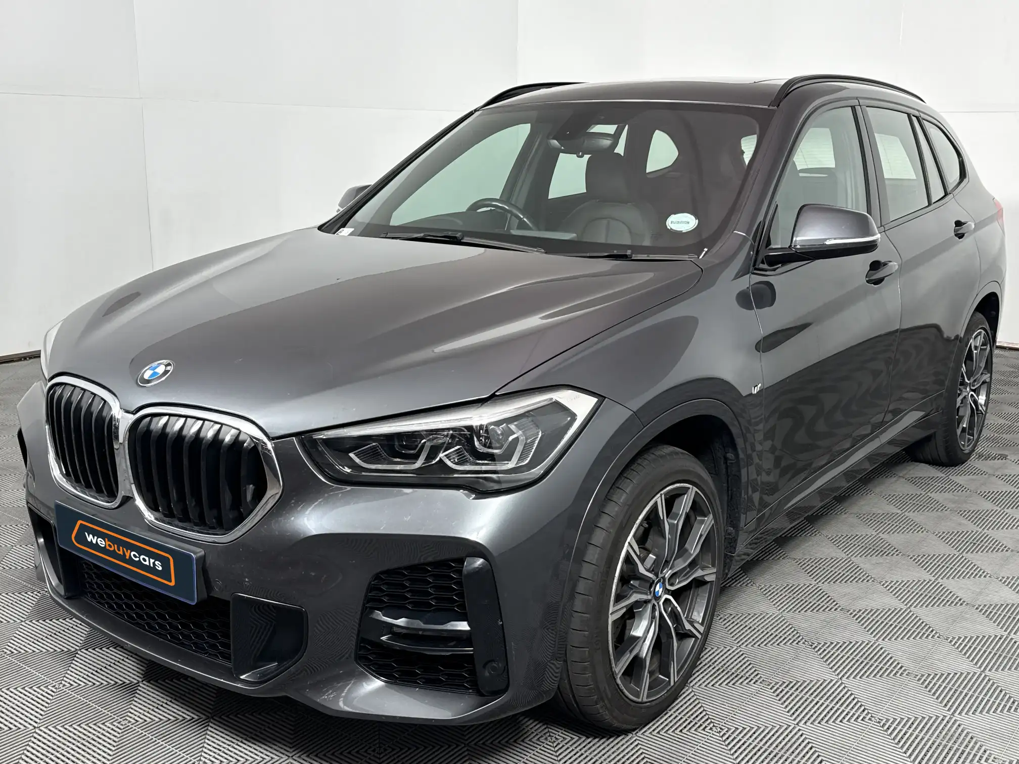 2022 BMW X1