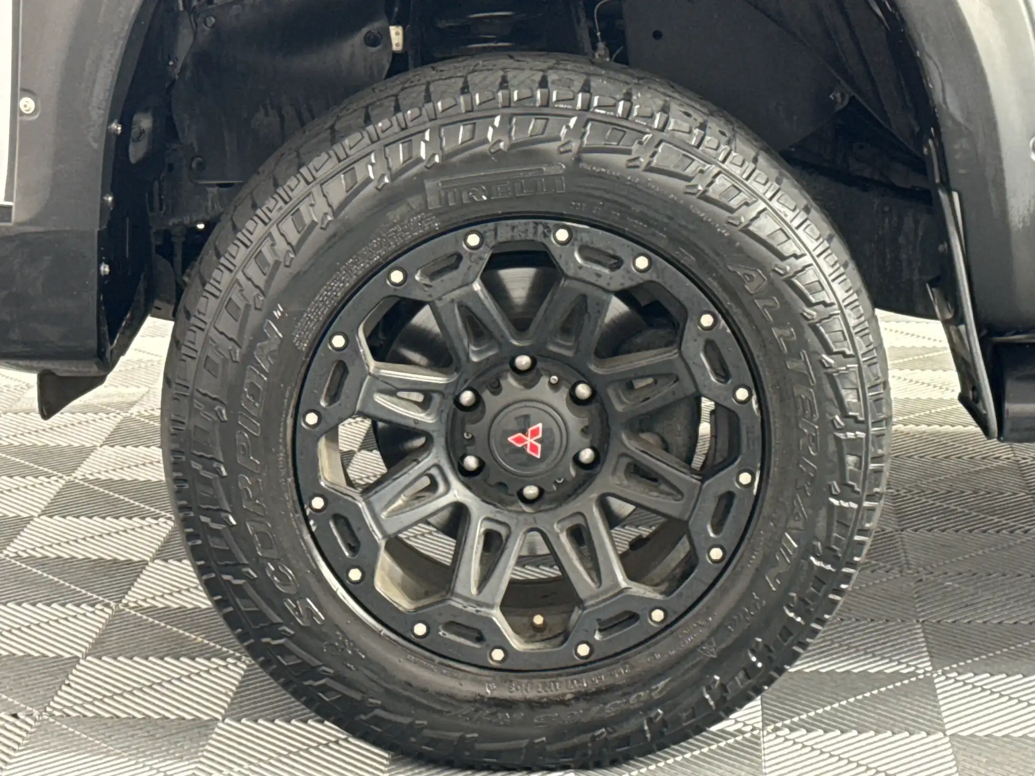 Mitsubishi Triton