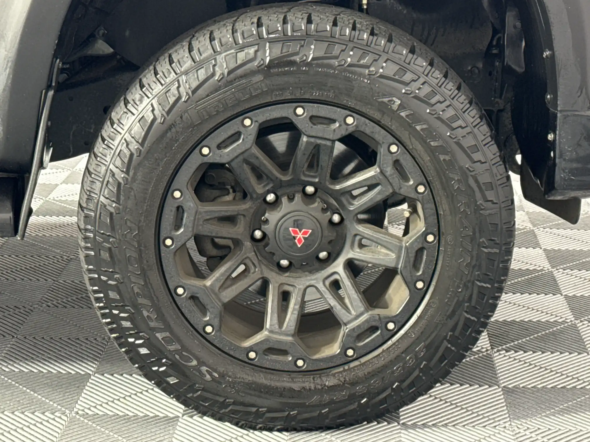 Mitsubishi Triton