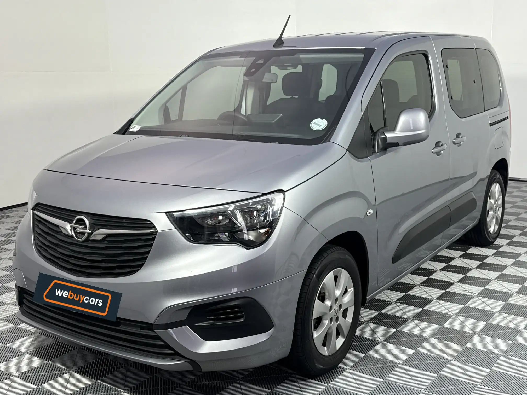 2020 Opel Combo