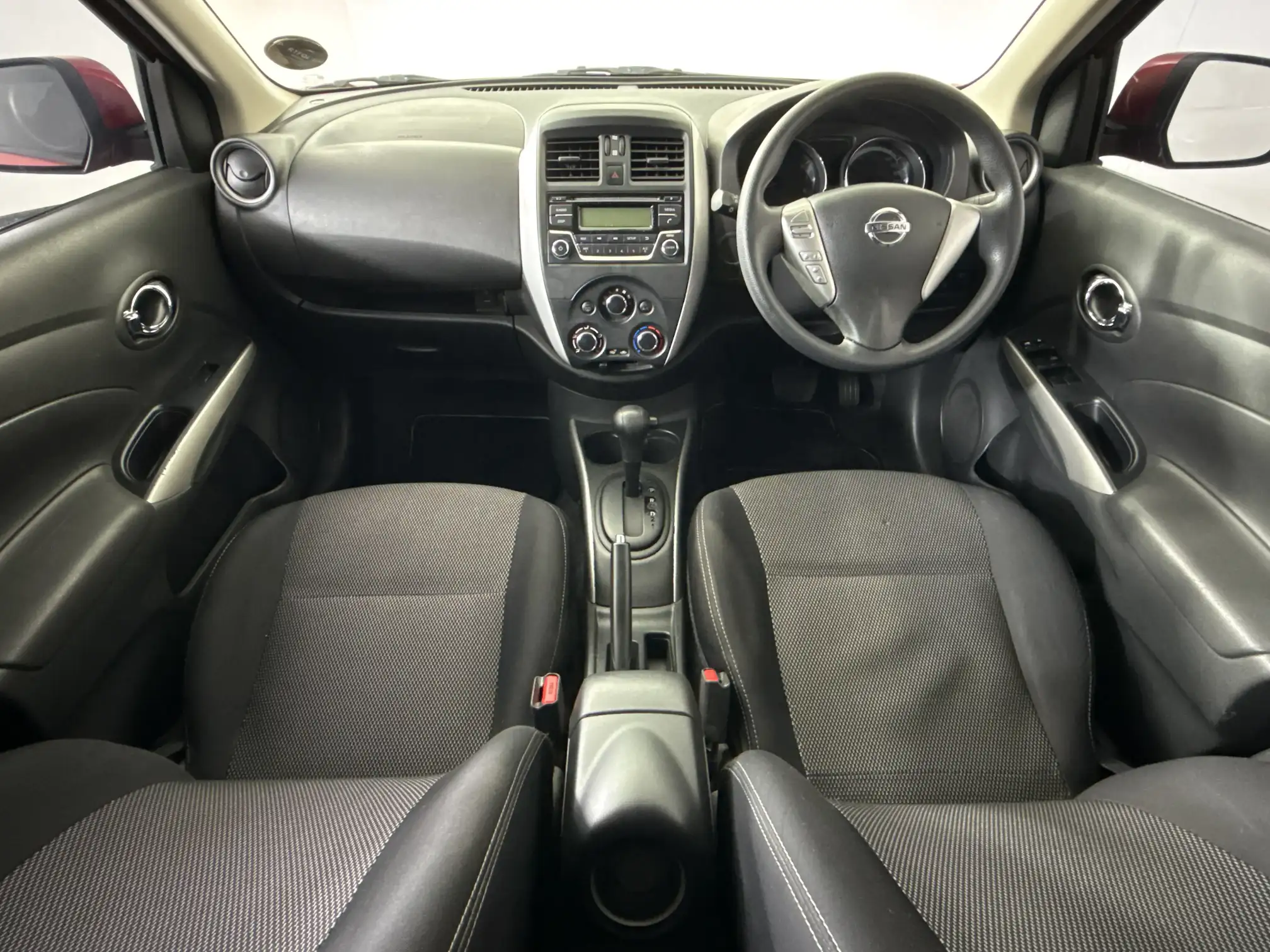 Nissan Almera