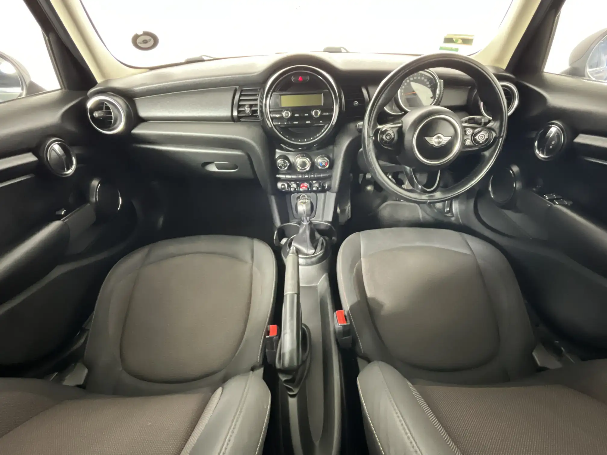 Mini Cooper 5DR