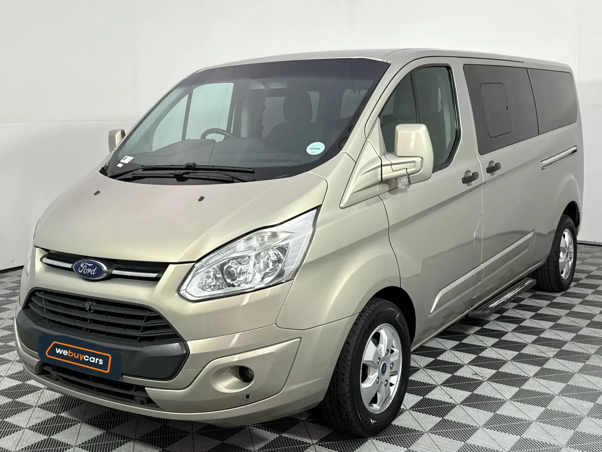 2018 Ford Tourneo