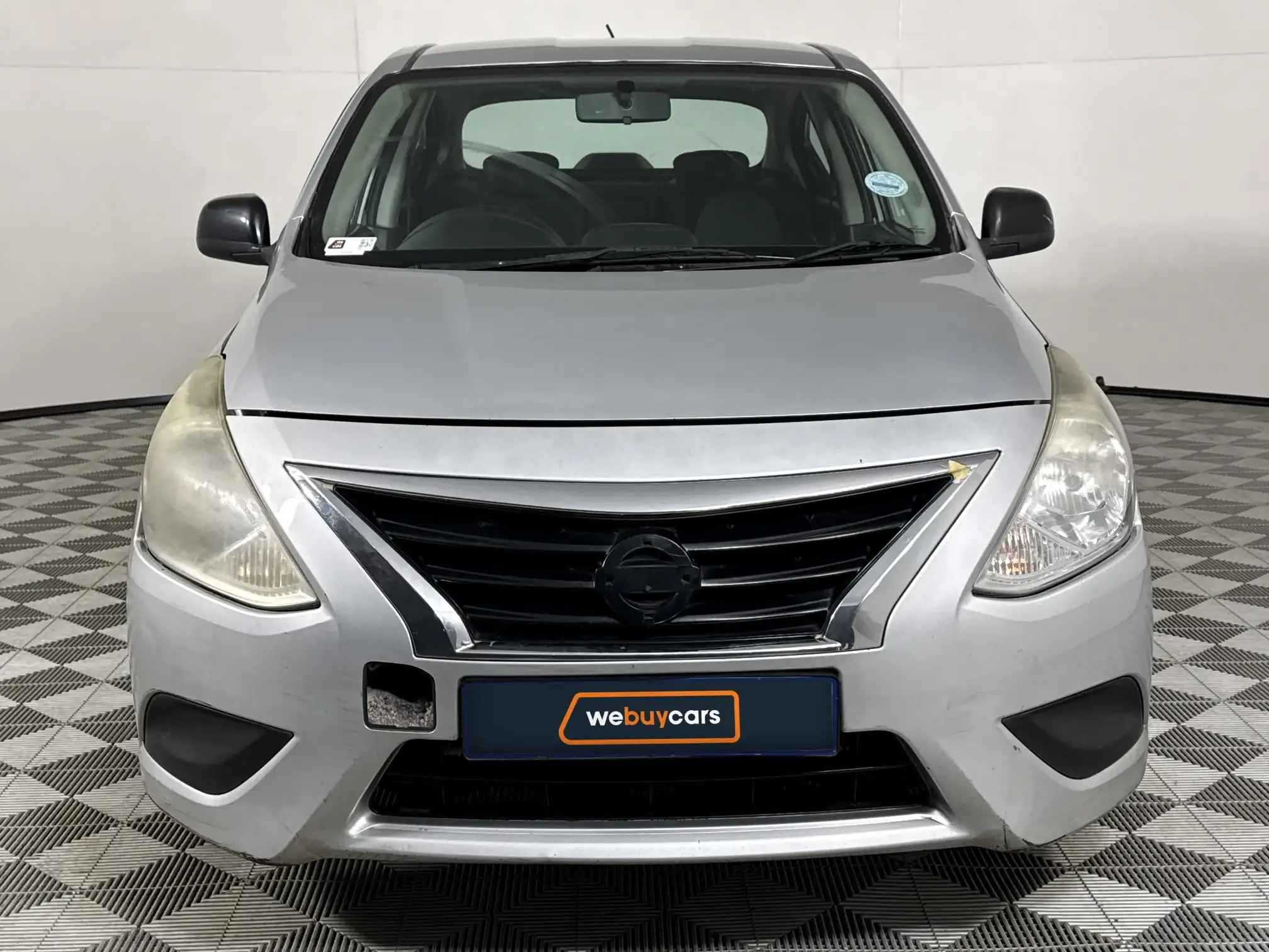 Nissan Almera