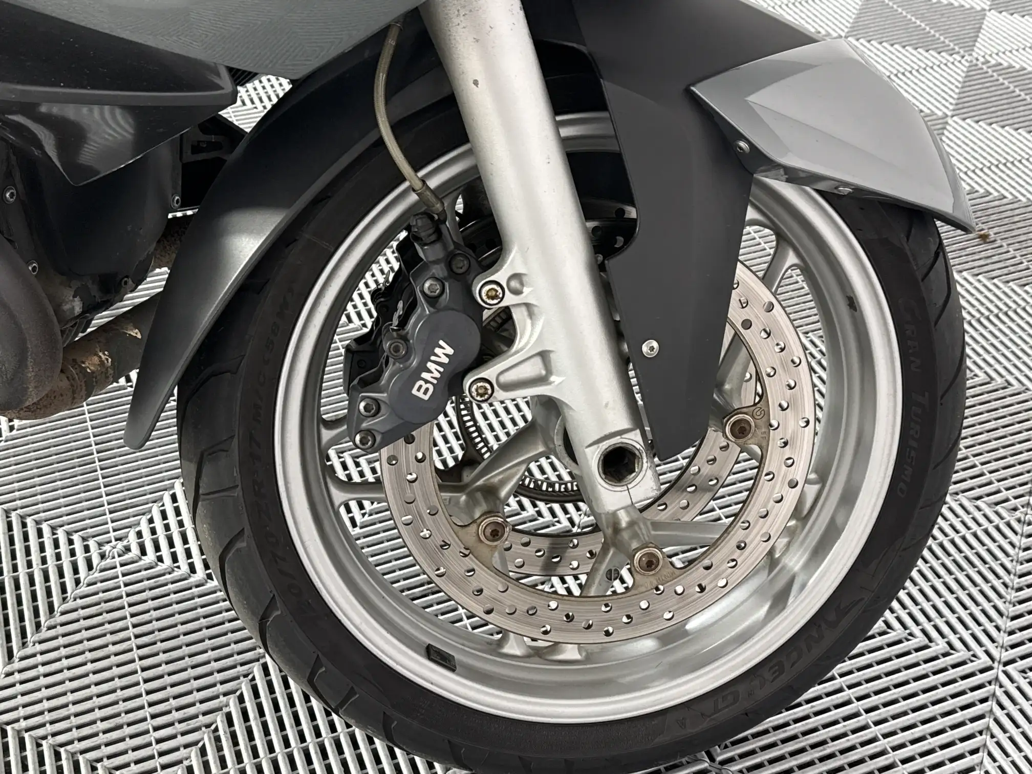 BMW R Series