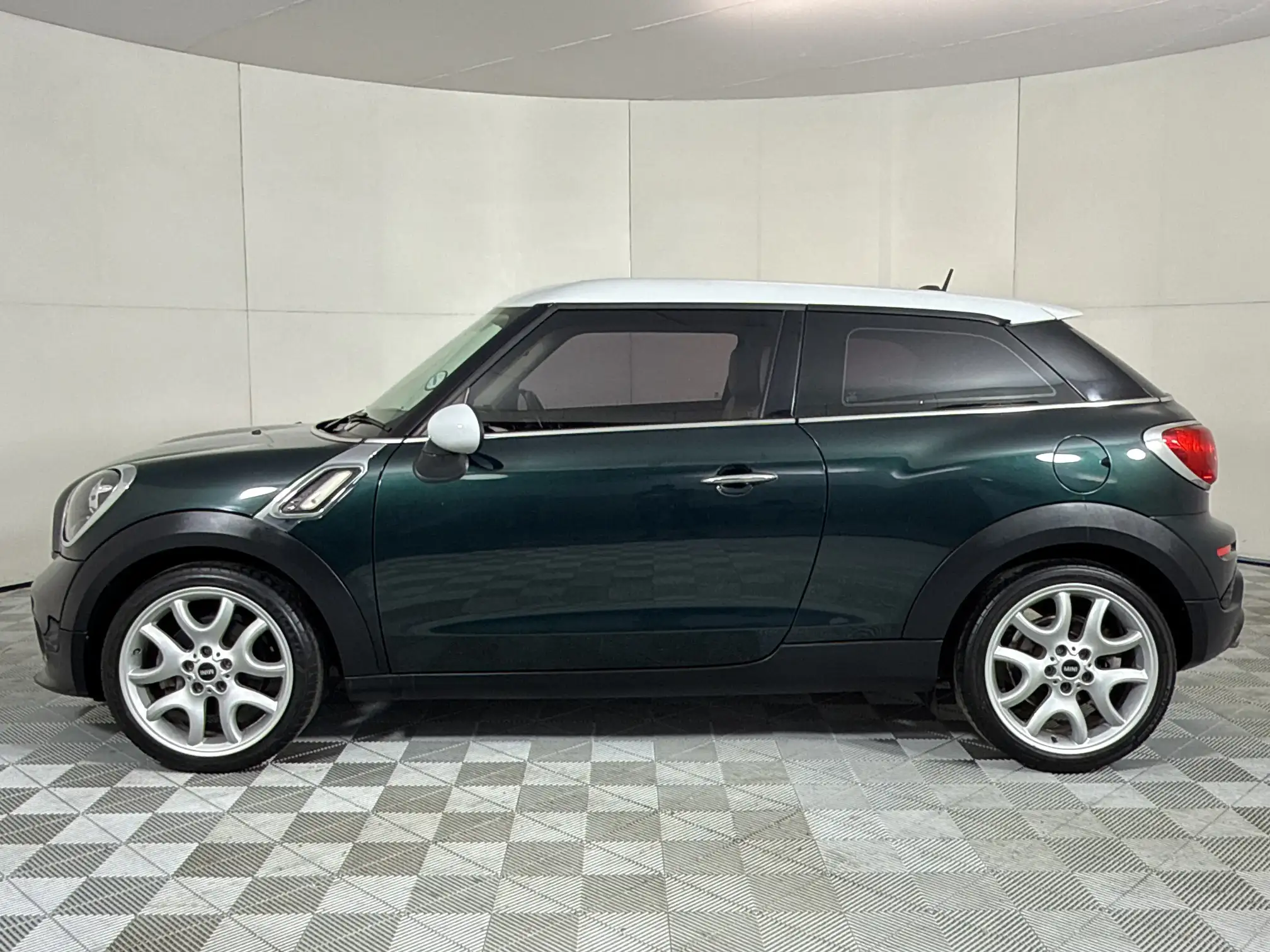Mini Cooper Paceman