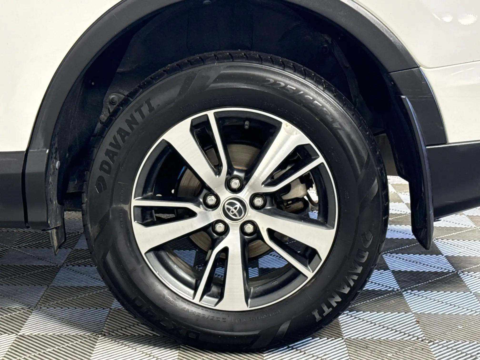 Toyota RAV 4